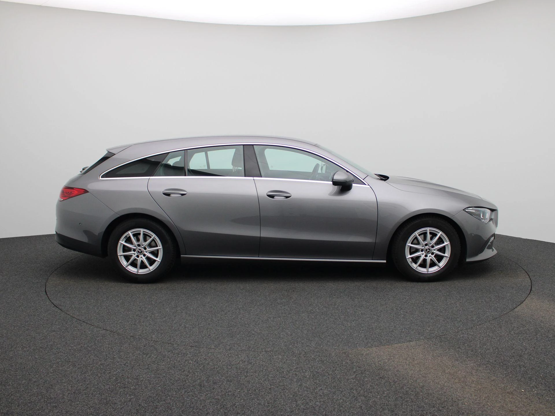 Mercedes-Benz CLA Shooting Brake 180 Business Solution