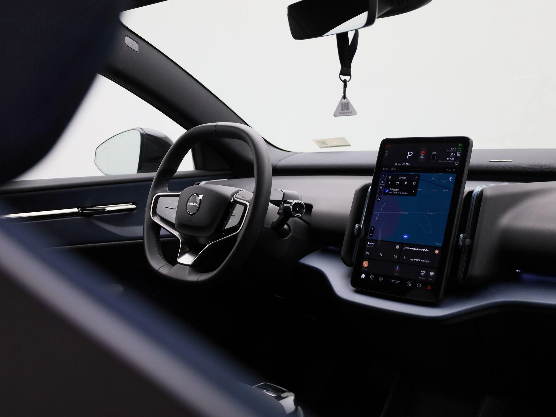 Volvo-EX30-image-35