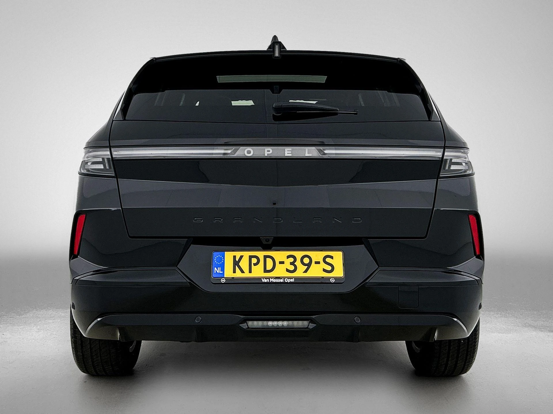 Opel-Grandland-image-2