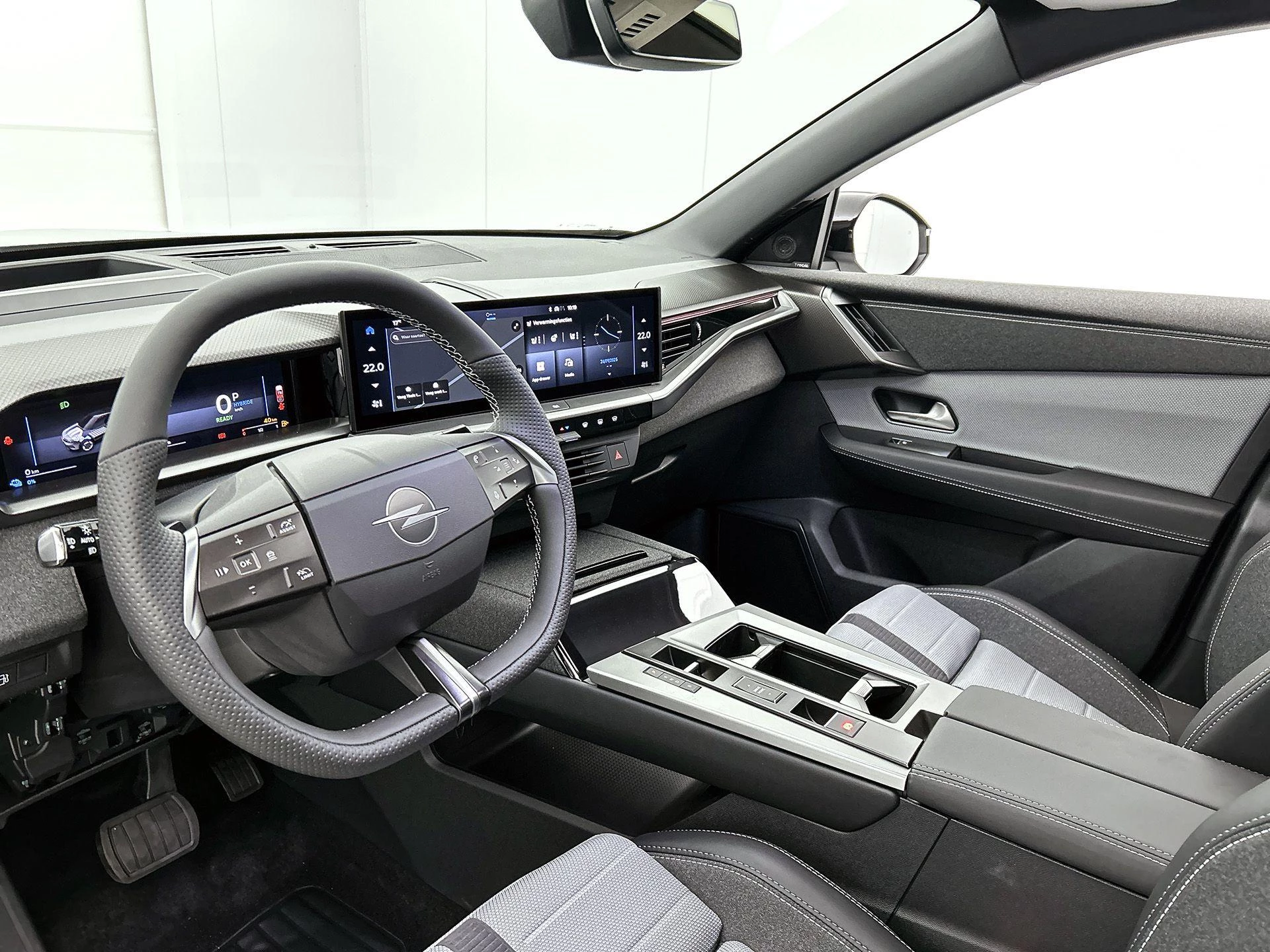 Opel-Grandland-image-9