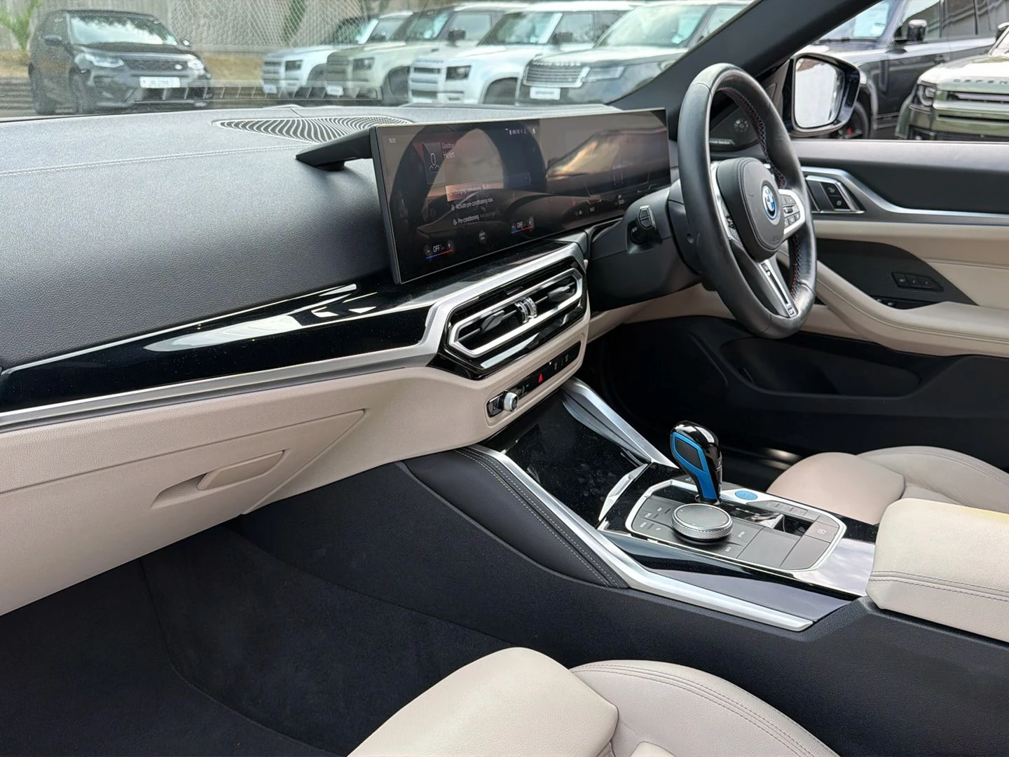 BMW i4, image 3