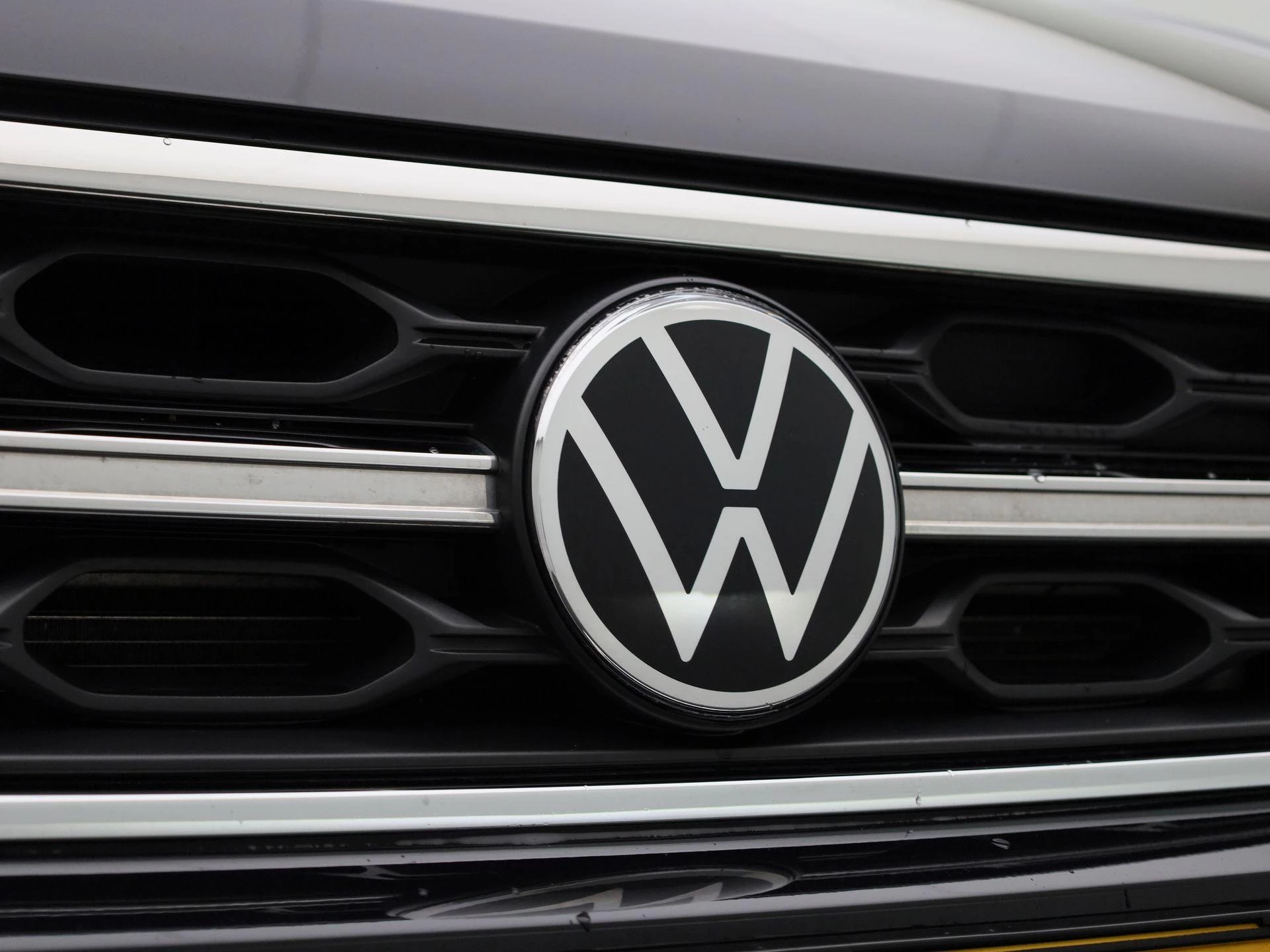 Volkswagen-T-Roc-image-37