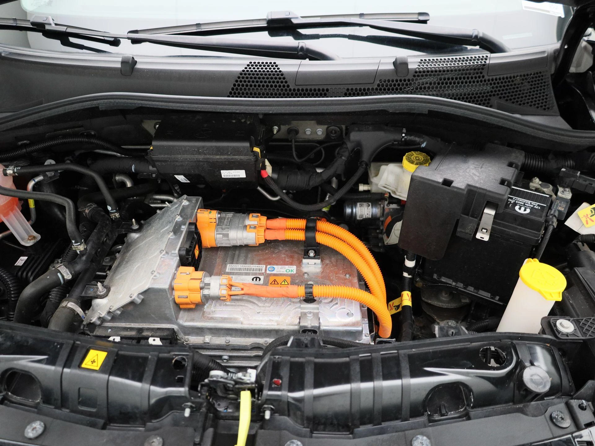 Fiat-500e-image-36
