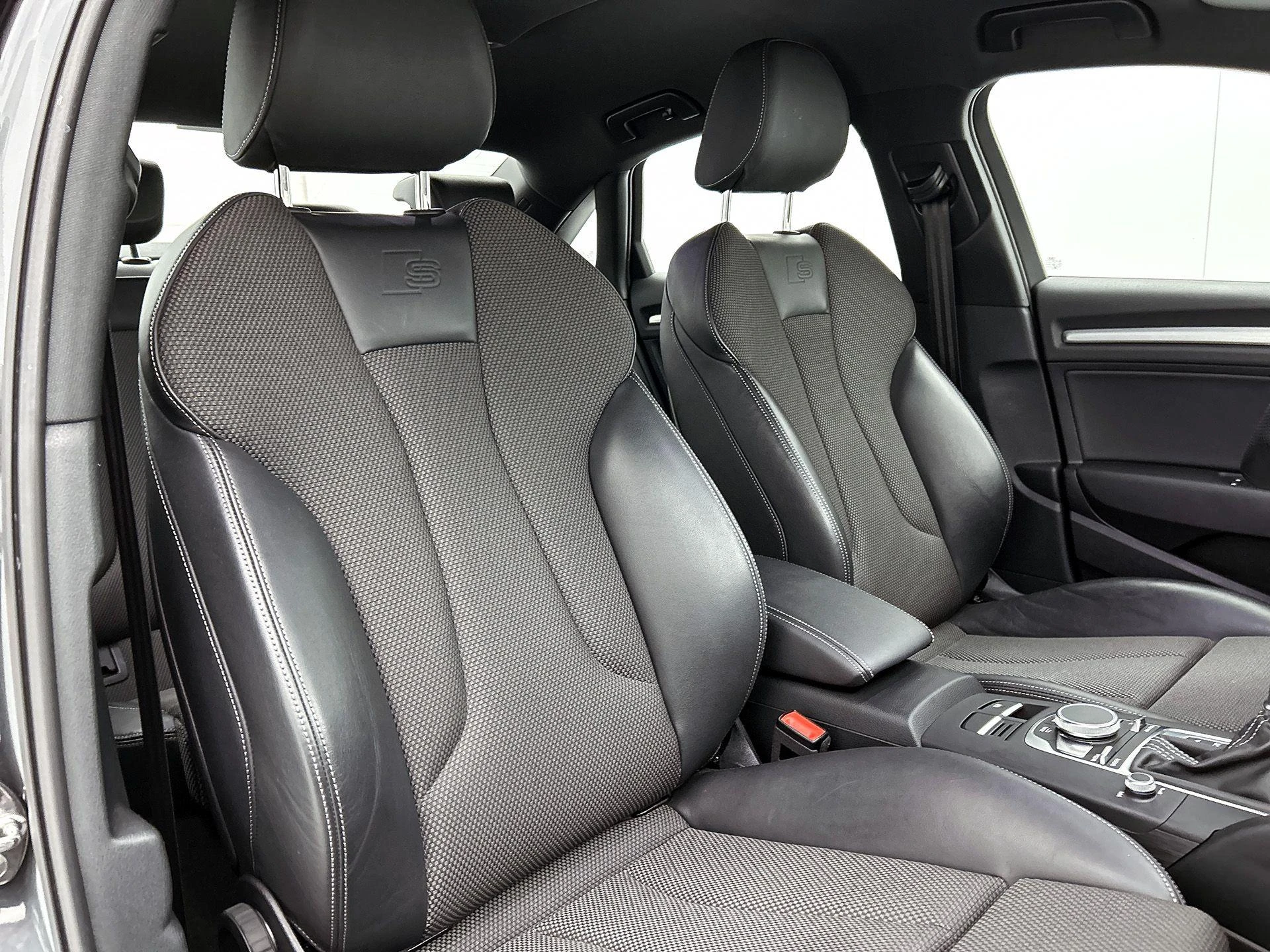 Audi A3 Limousine 35 TFSI CoD Advance Sport