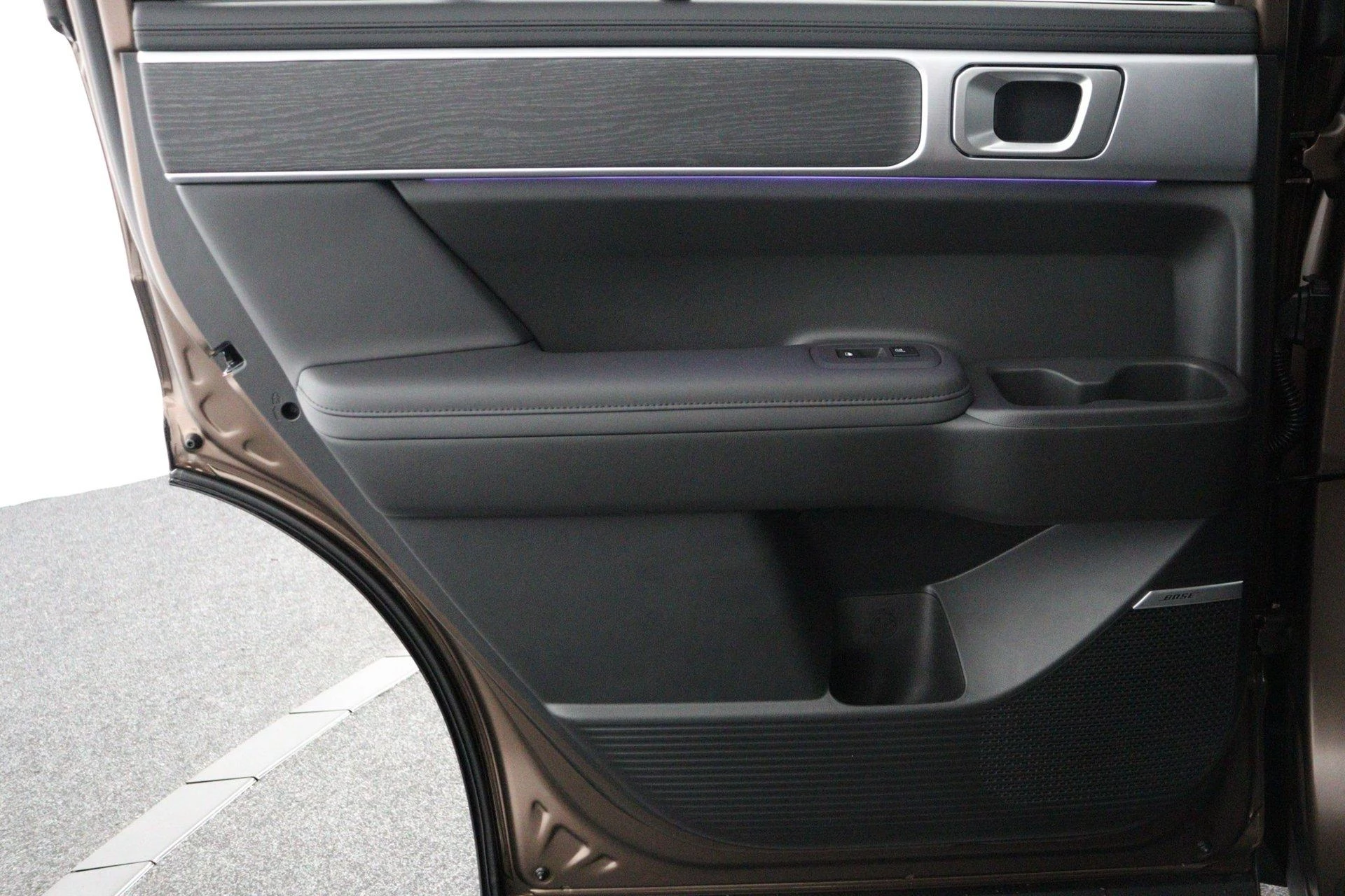 Hyundai-Santa Fe-image-45