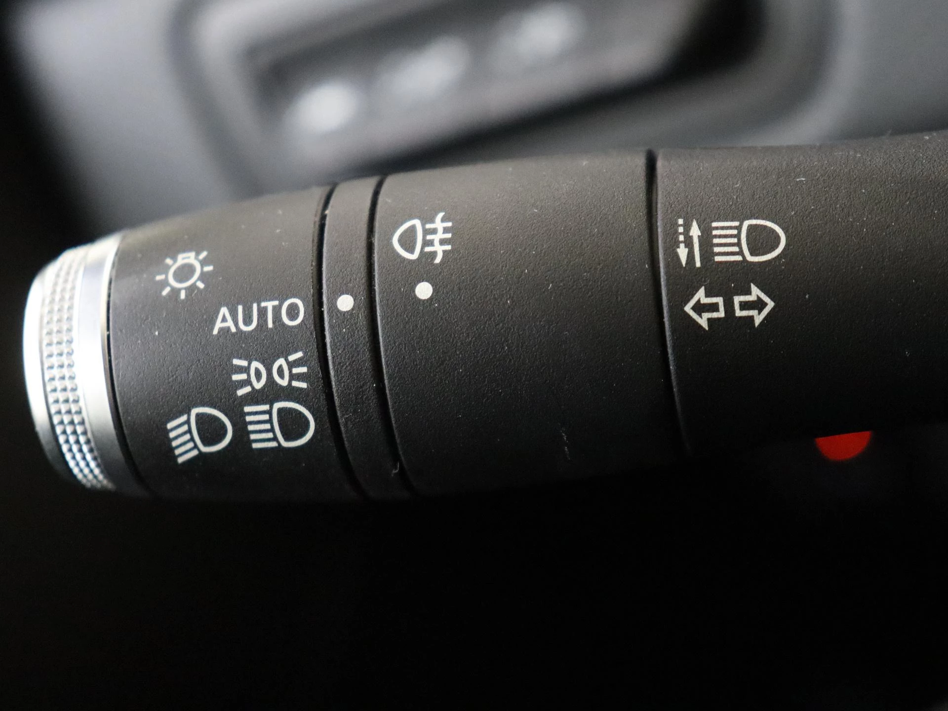 Renault-Clio-image-21