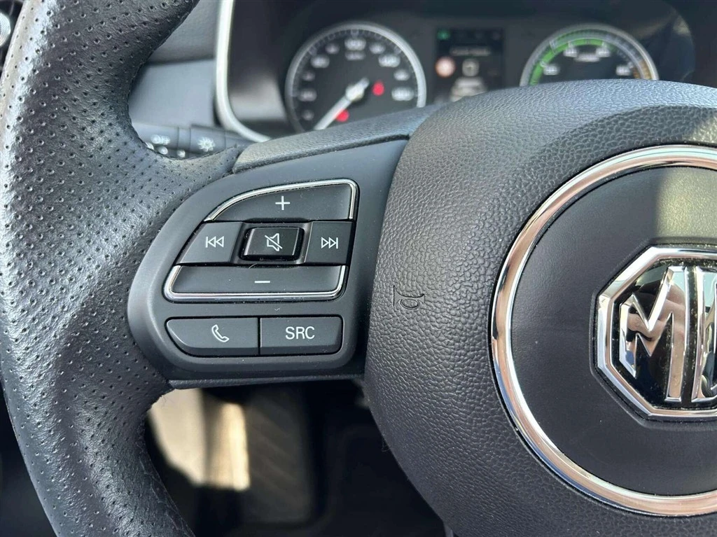 MG-ZS EV-image-13
