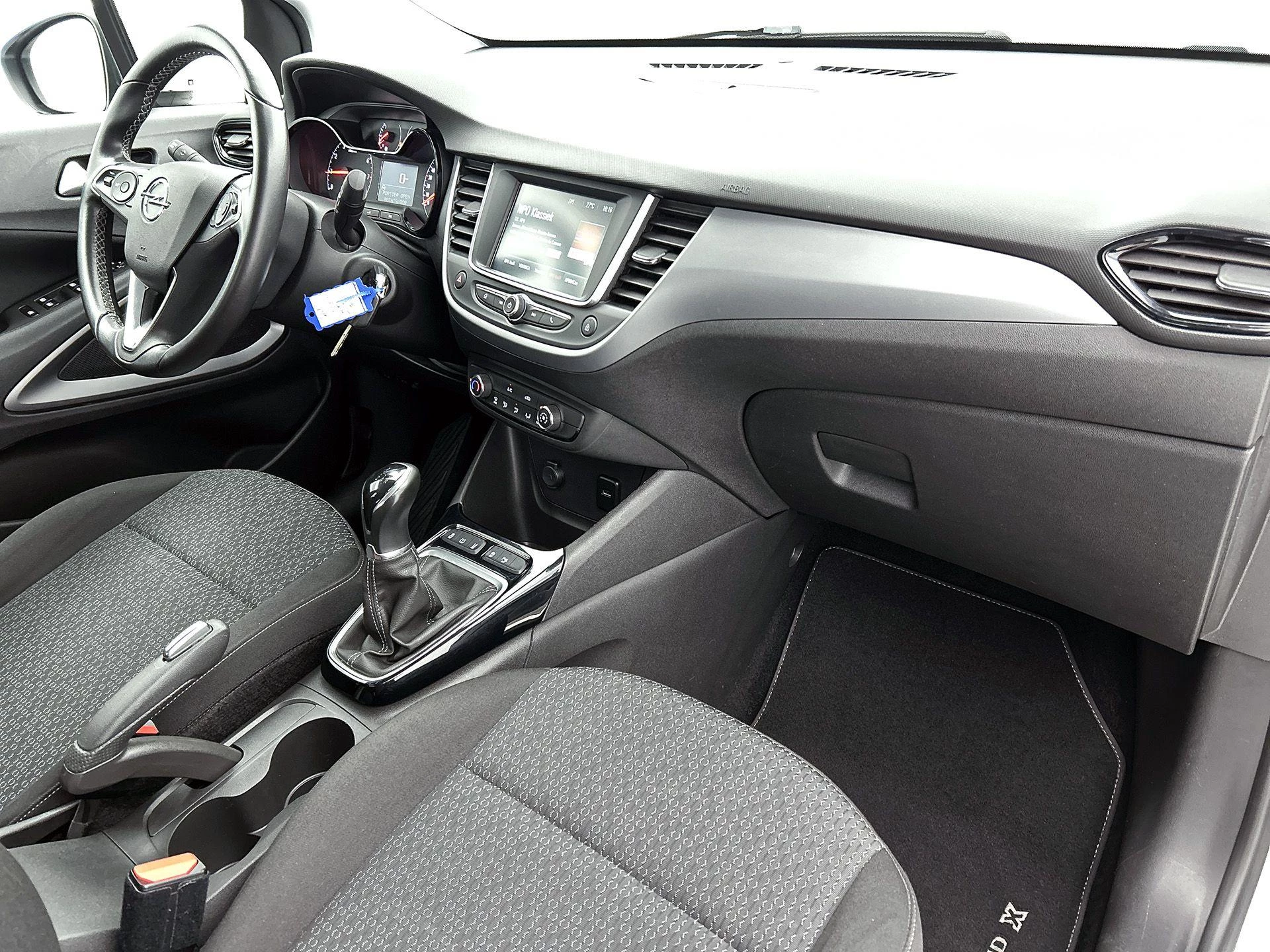 Opel-Crossland X-image-19