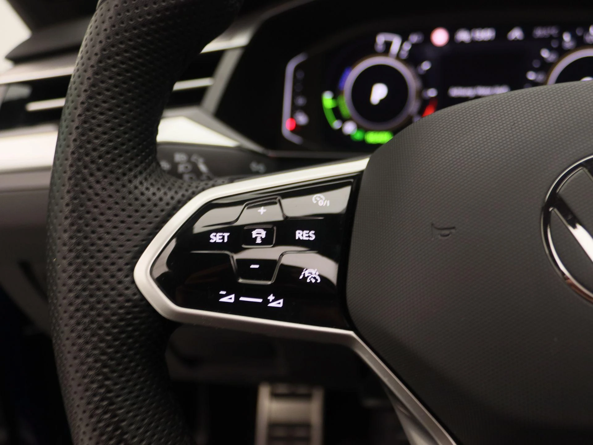 Volkswagen-Arteon-image-21