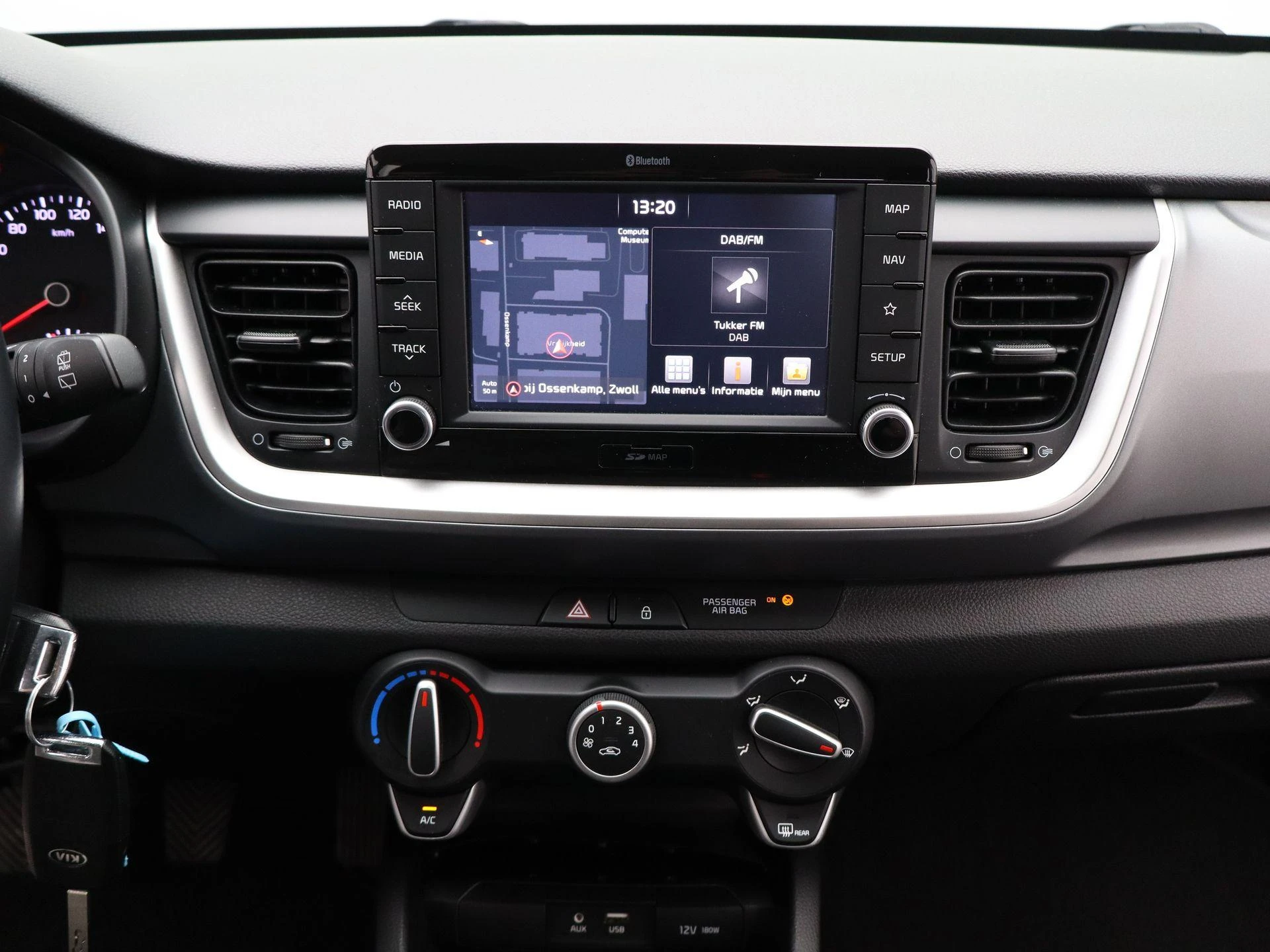 Kia-Stonic-image-8