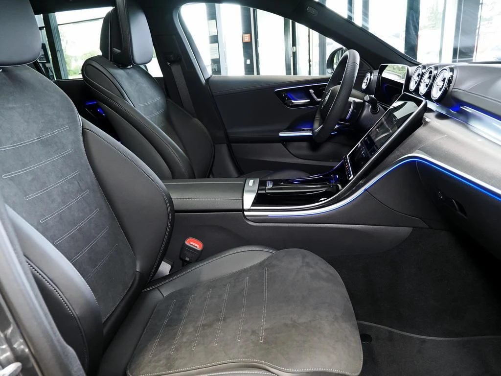 Mercedes-Benz-C-Klasse 200-image-12