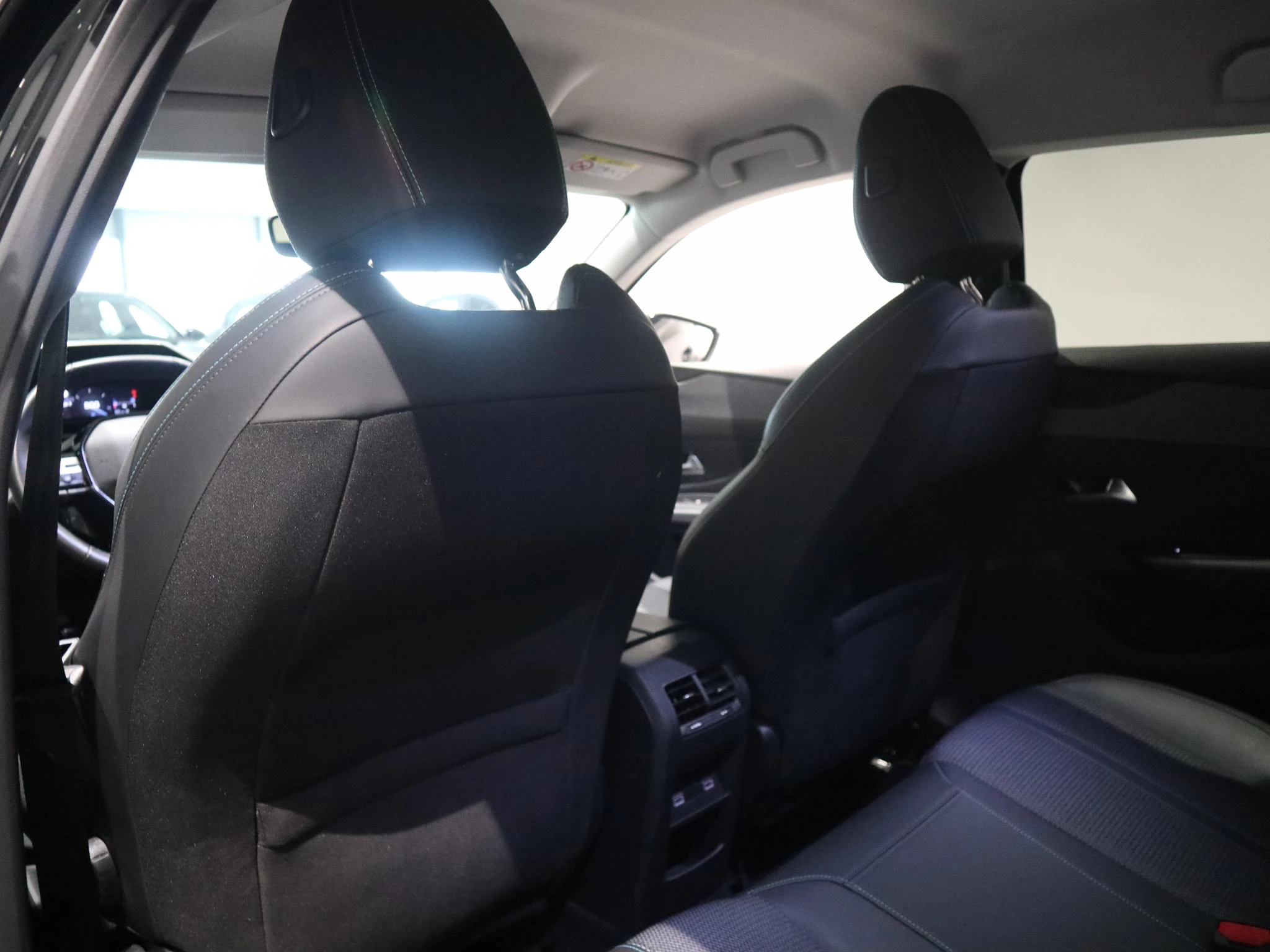 Peugeot-308-image-10