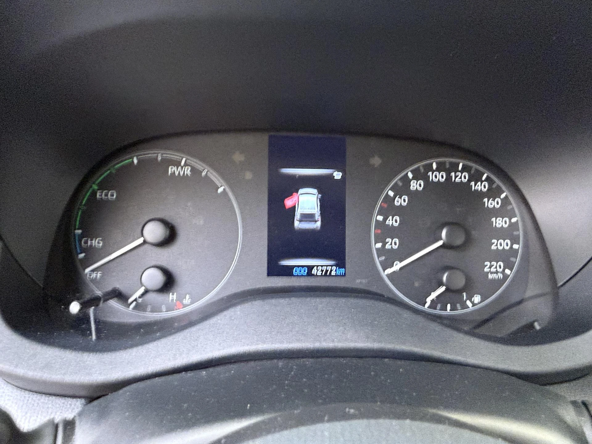 Mazda-2 Hybrid-image-10