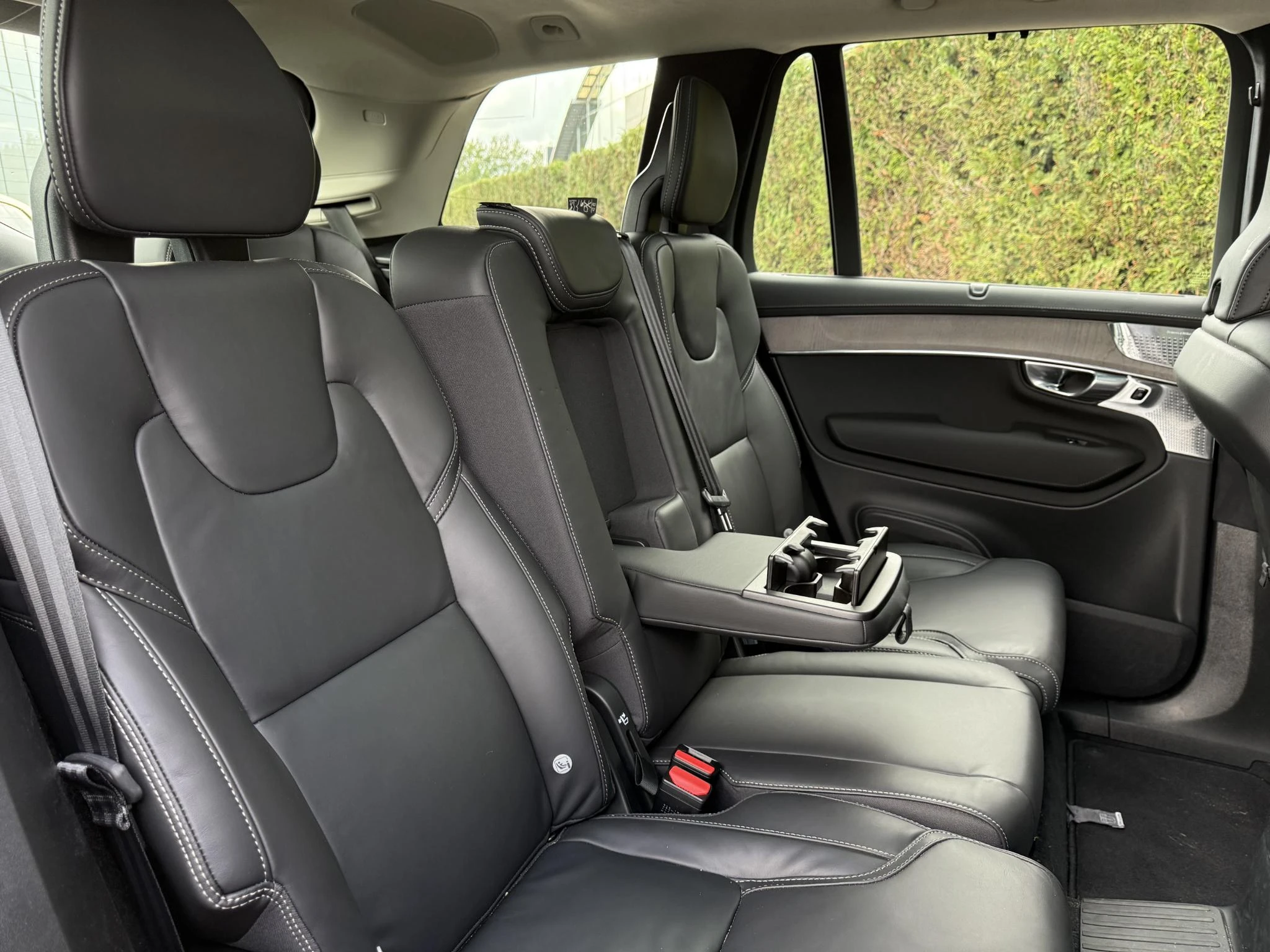 Volvo-XC90-image-12