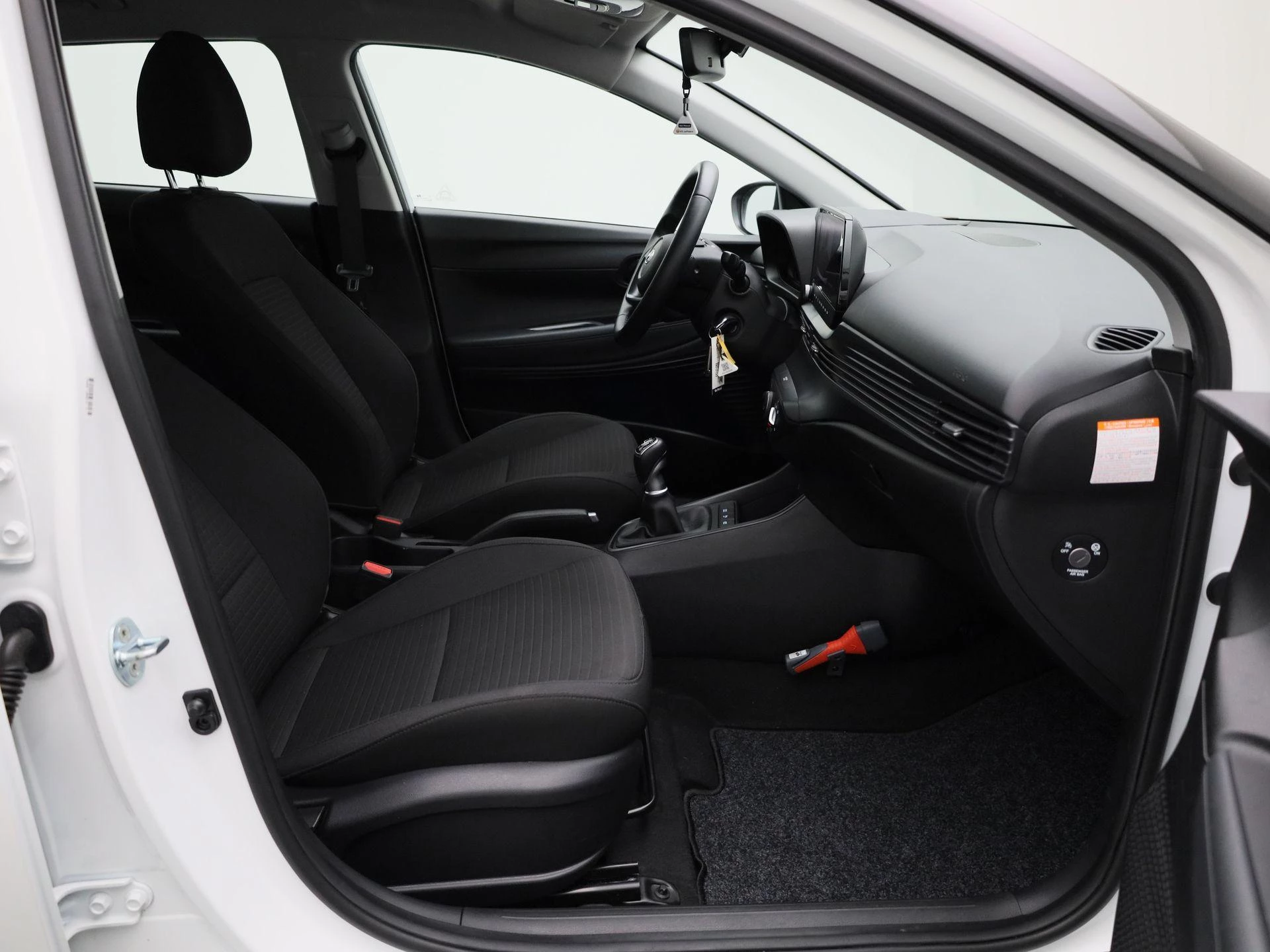 Hyundai-i20-image-32