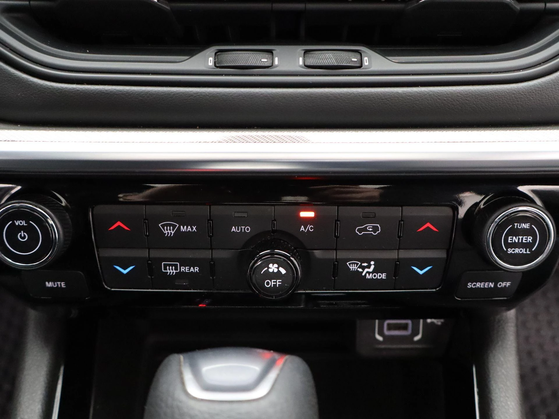 Jeep-Compass-image-18