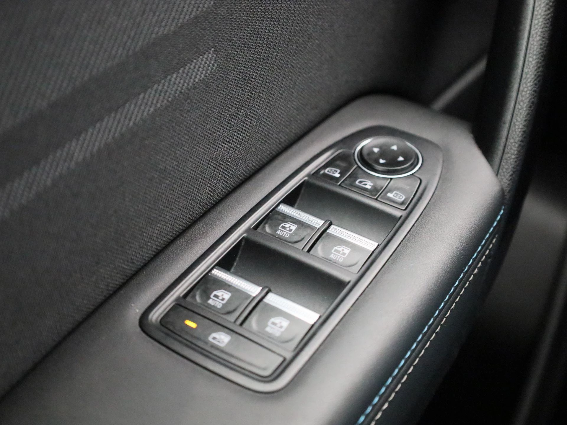 Renault-Captur-image-30