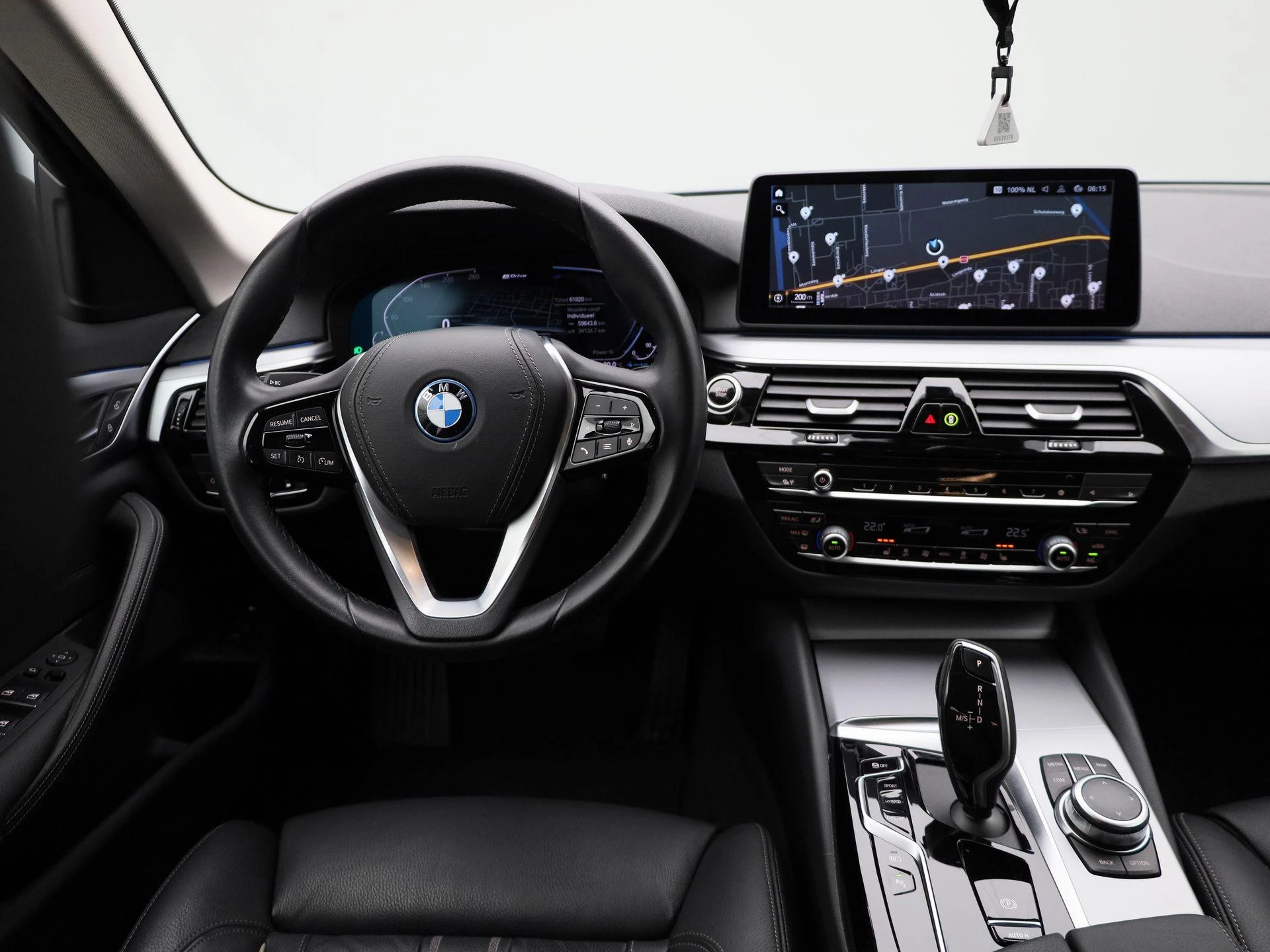 BMW-5 Serie-image-6