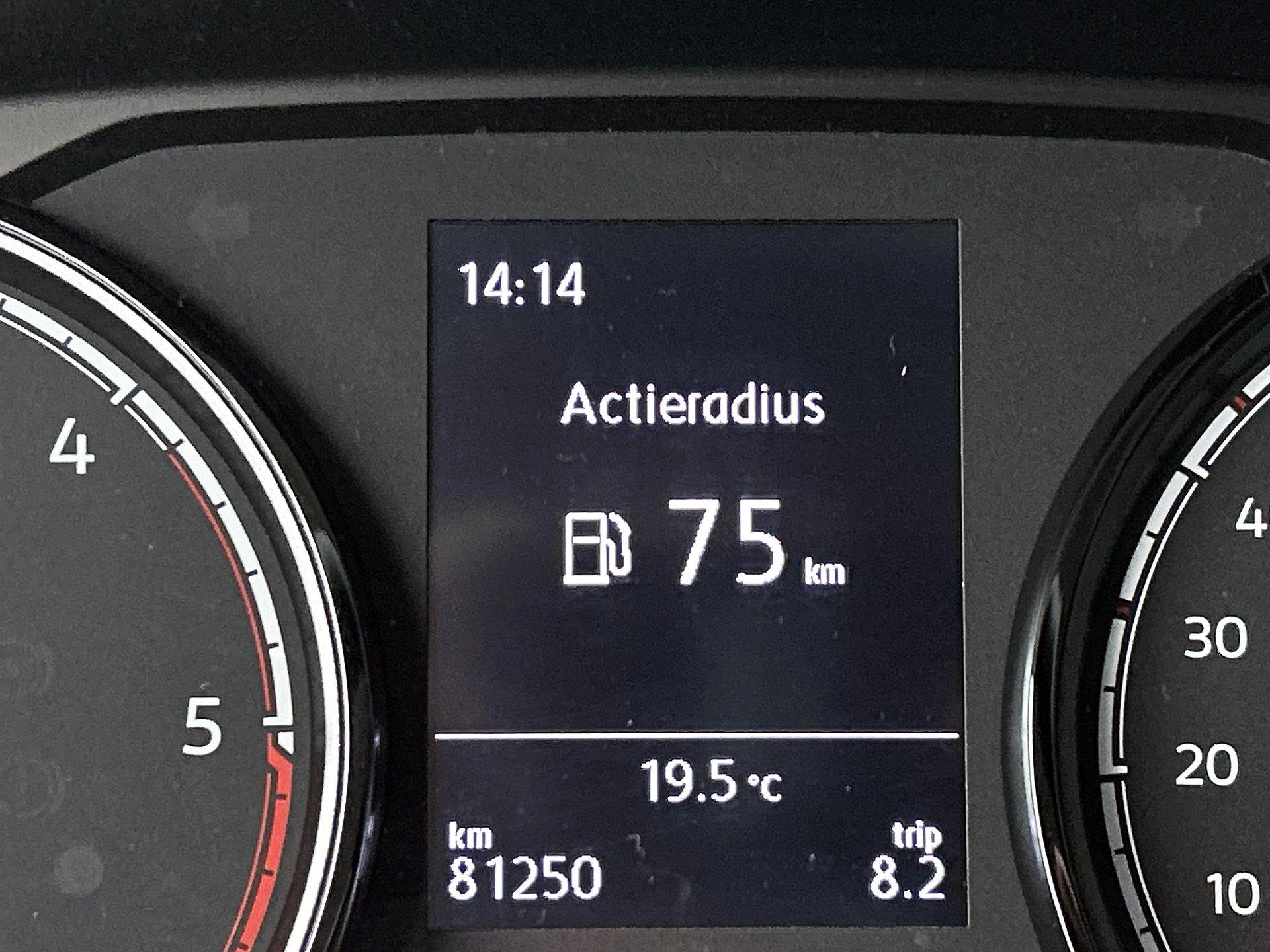 Volkswagen Transporter 2.0 TDI L1H1 110PK