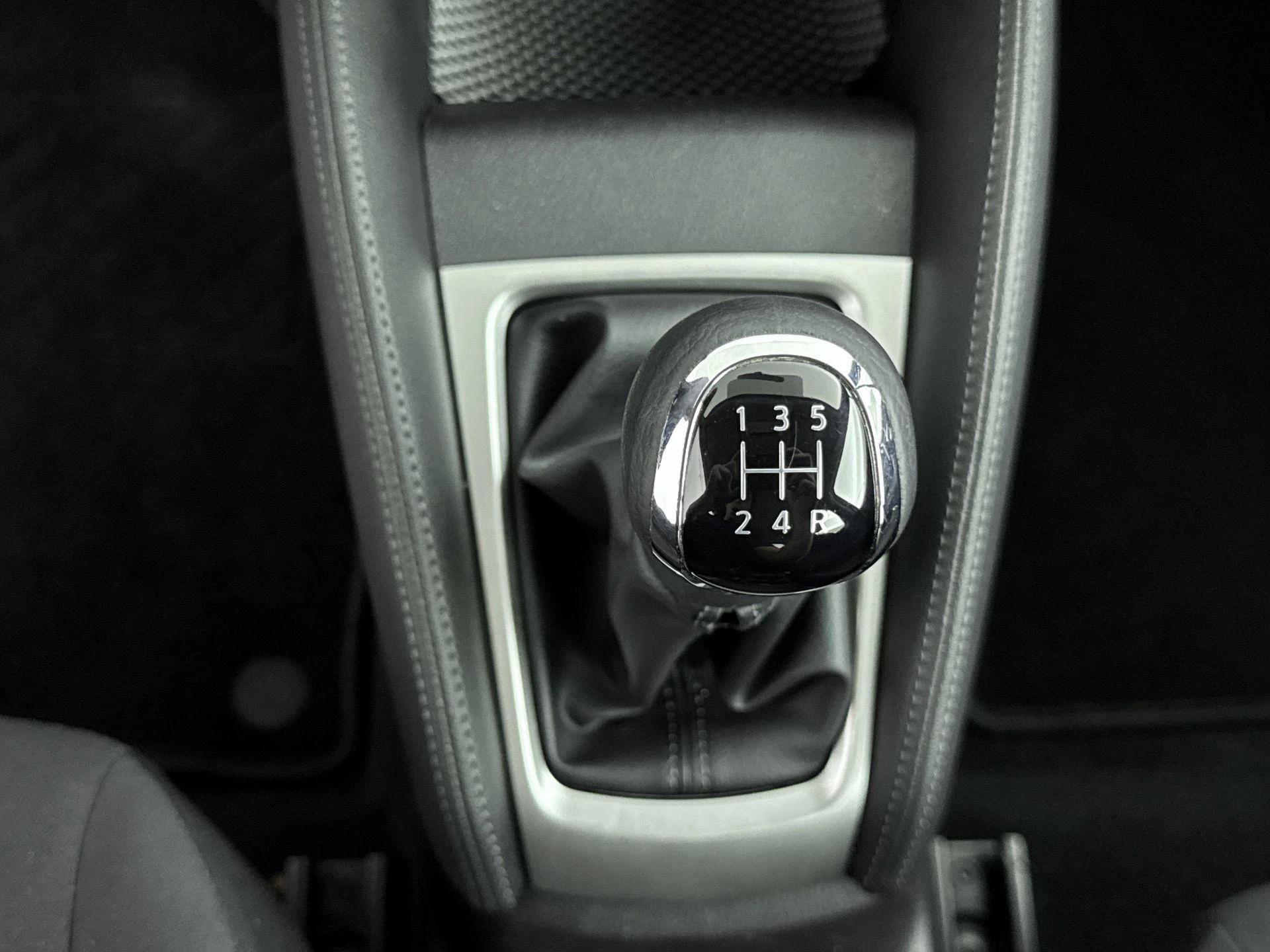 Nissan-Micra-image-22