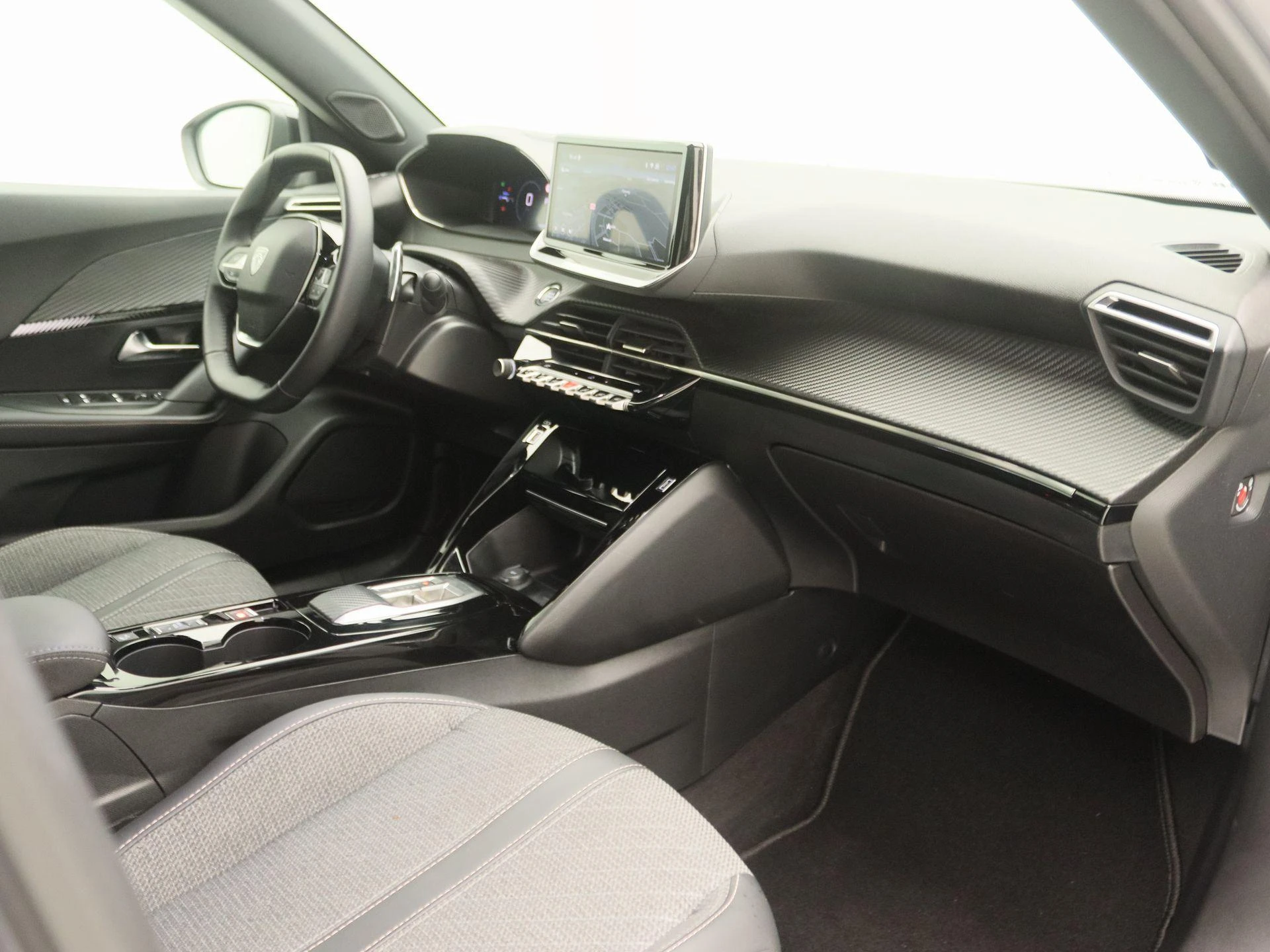 Peugeot-2008-image-21