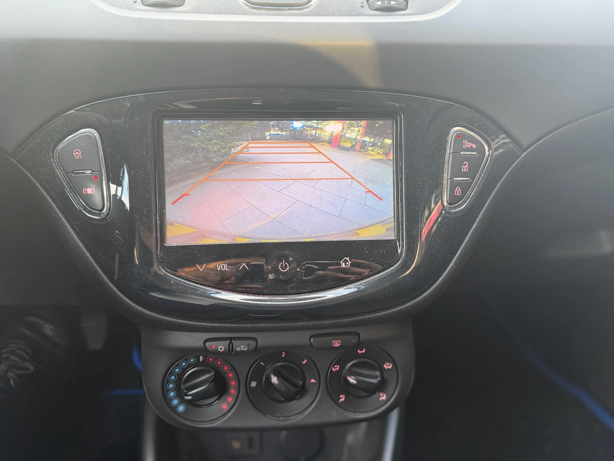 Opel-Corsa-image-5