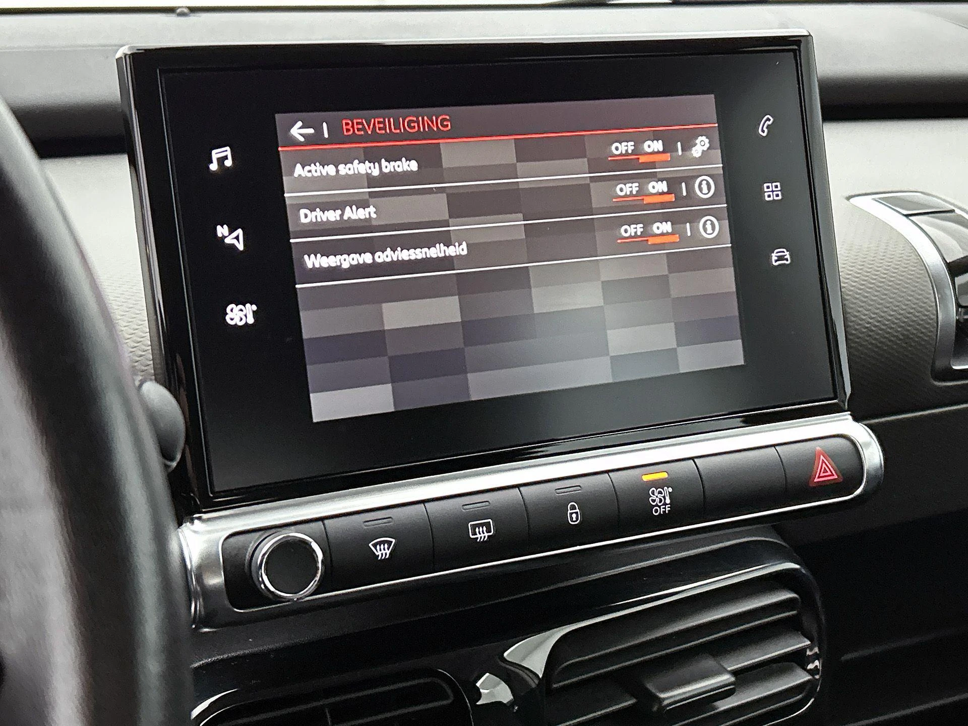 Citroën-C4 Cactus-image-10