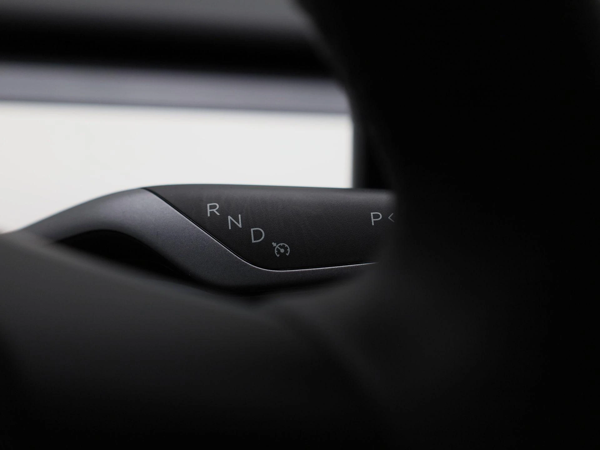 Tesla-Model Y-image-25