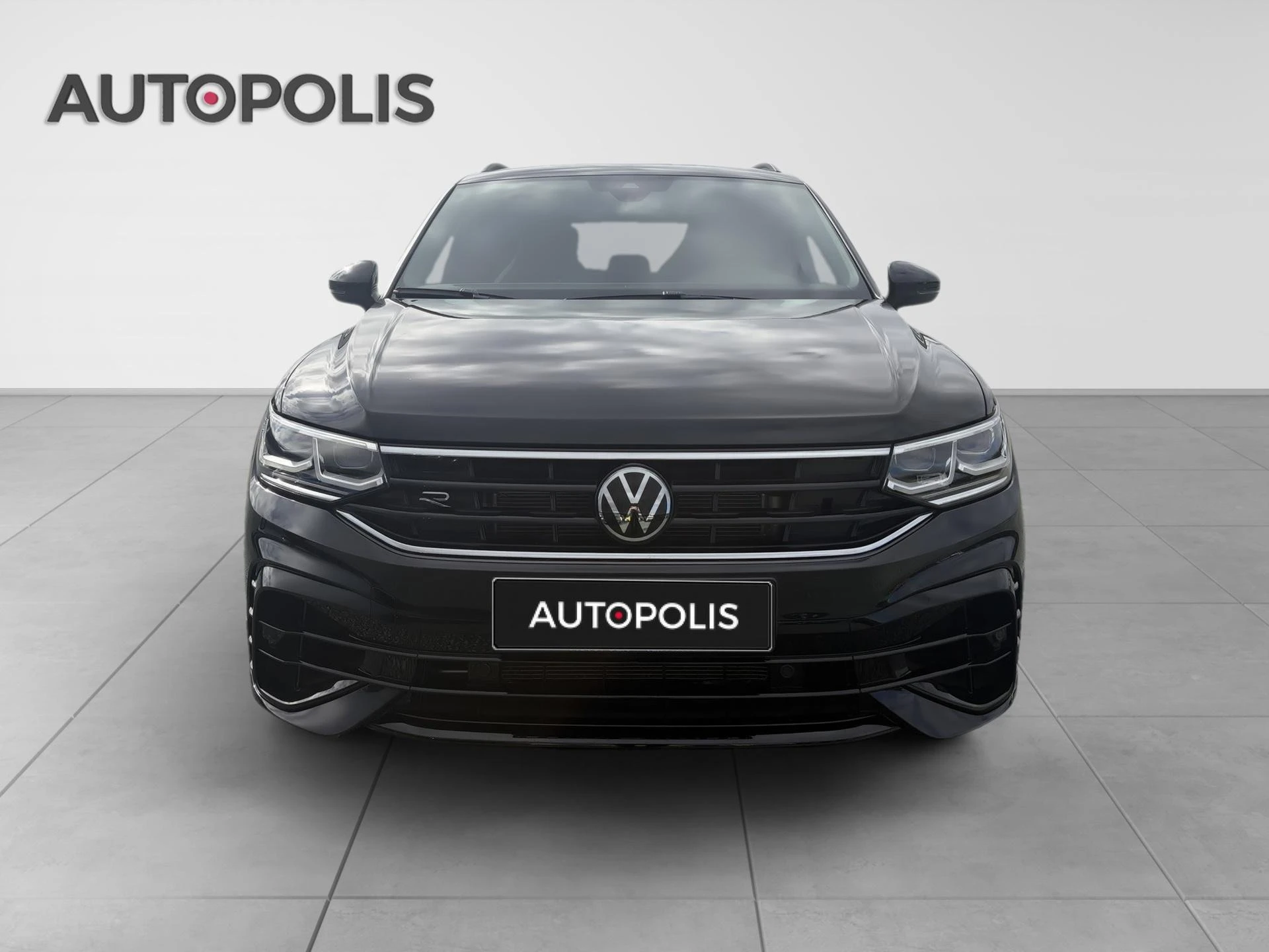 Volkswagen-Tiguan-image-13