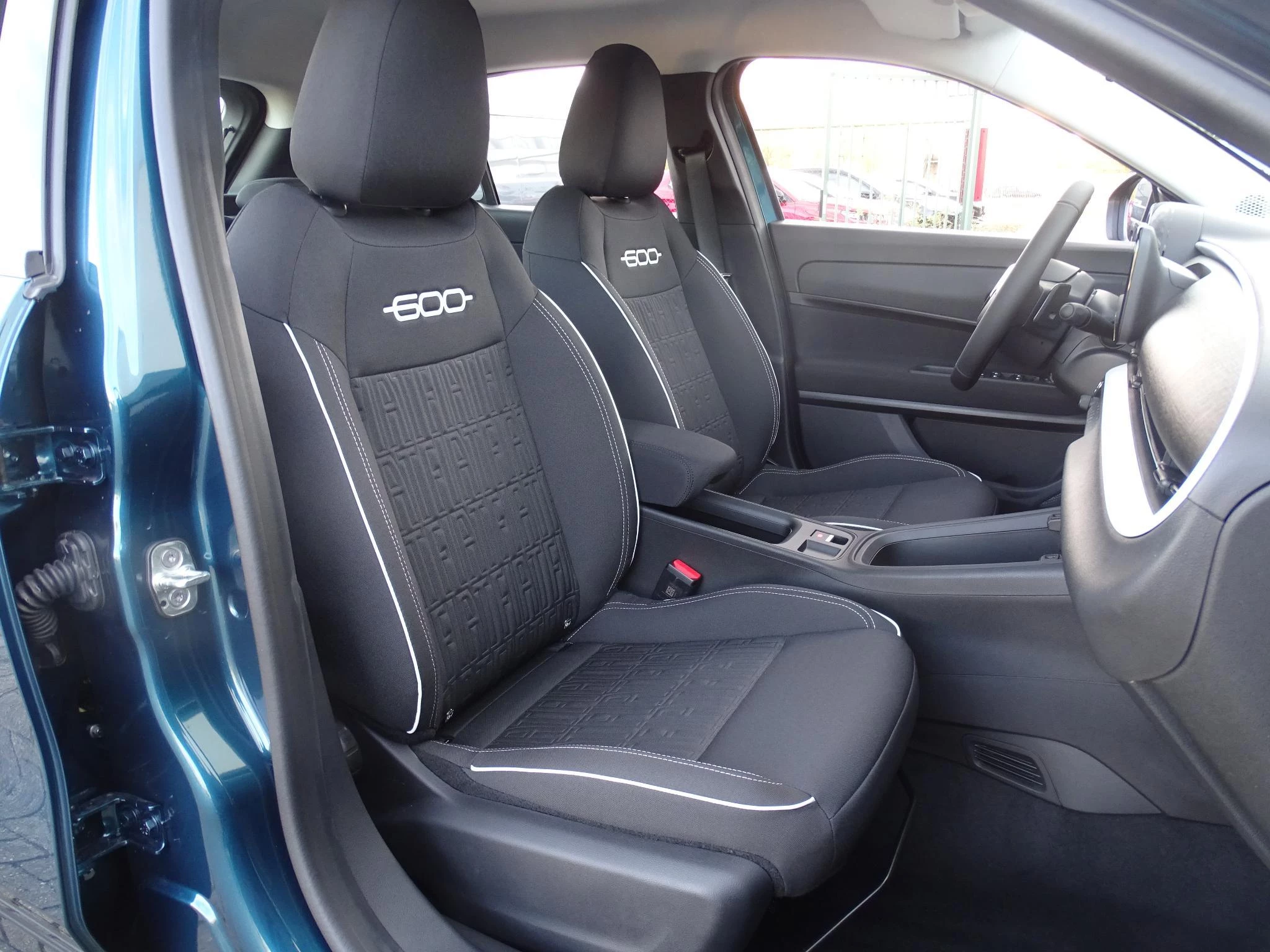 Fiat 600 1.2 Hybrid 100