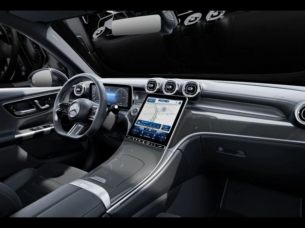 Mercedes-Benz-GLC 300 e-image-12
