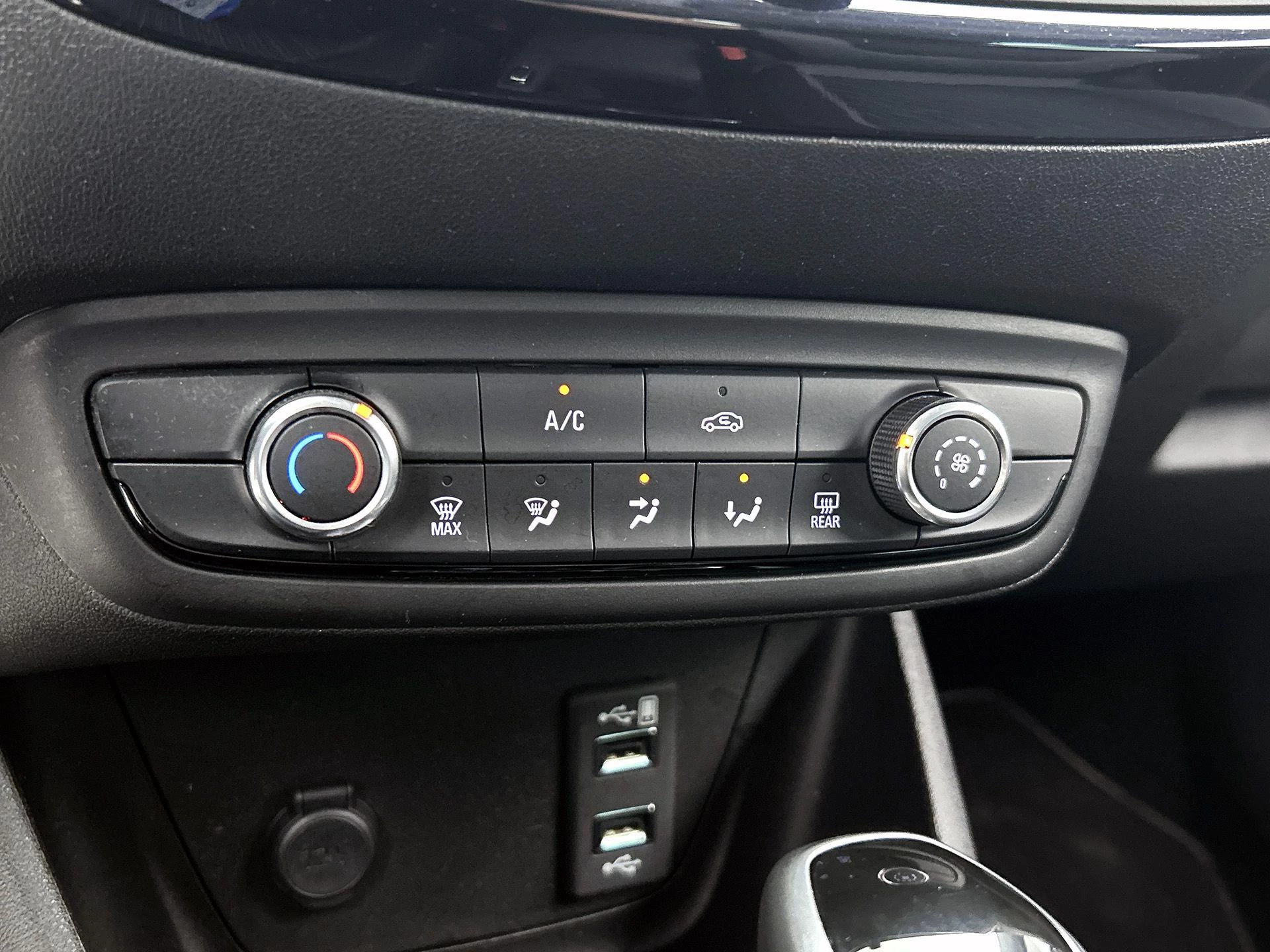 Opel-Crossland X-image-15