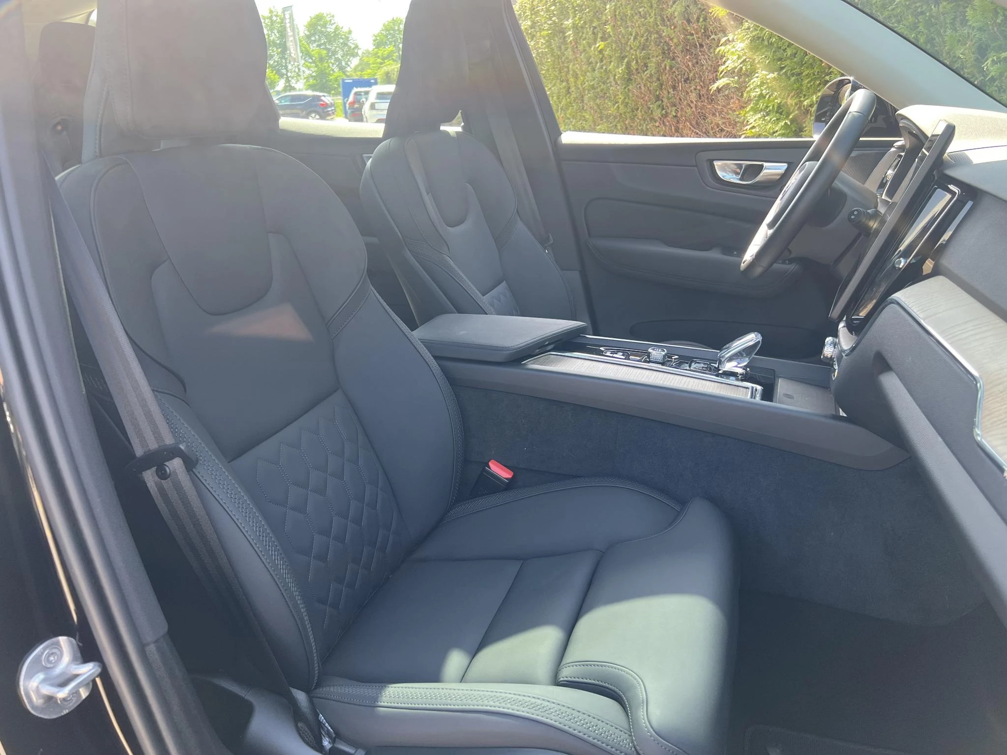 Volvo XC60 T6 Plug-in hybrid AWD Plus Dark