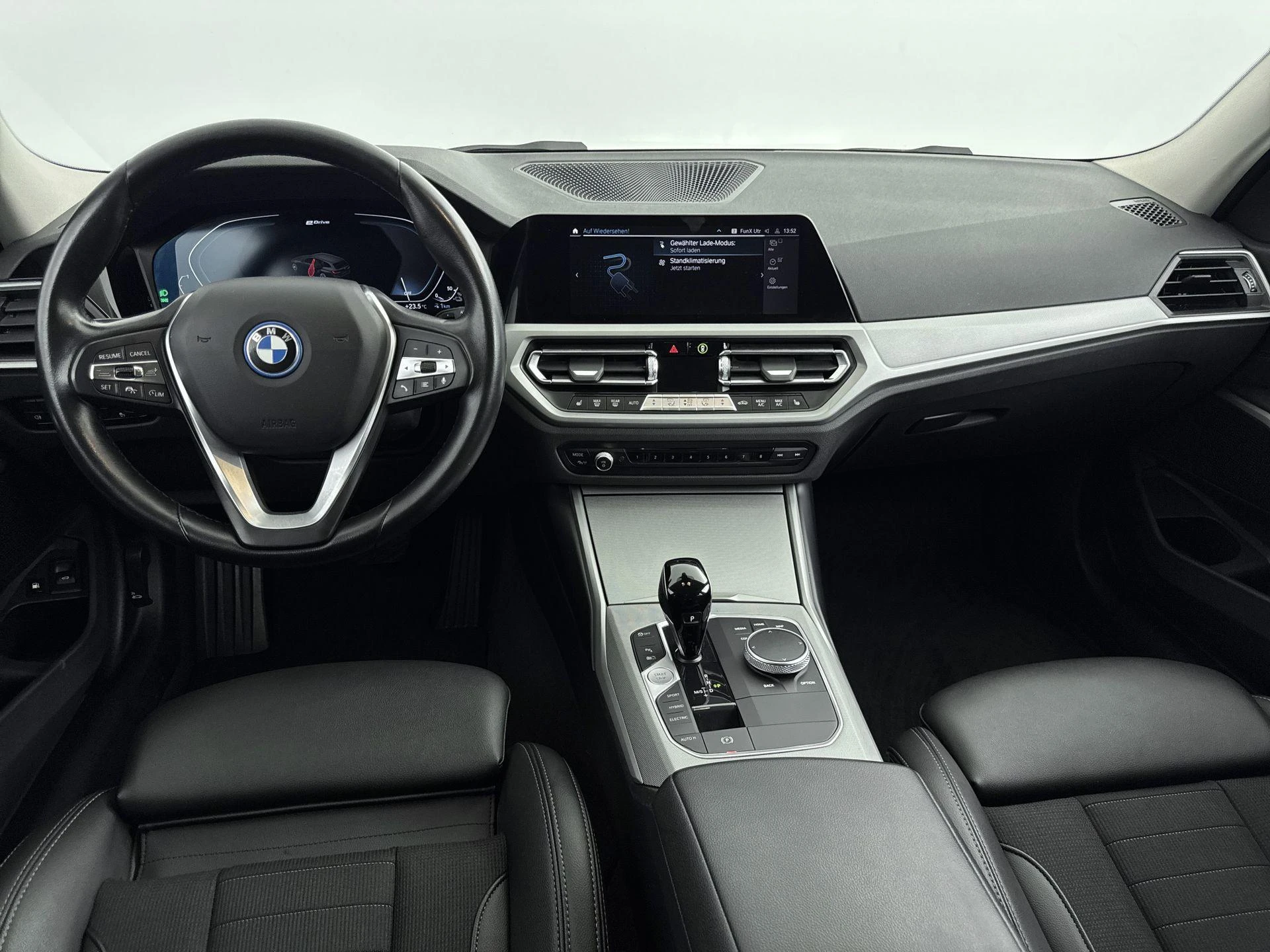 BMW-3 Serie-image-18