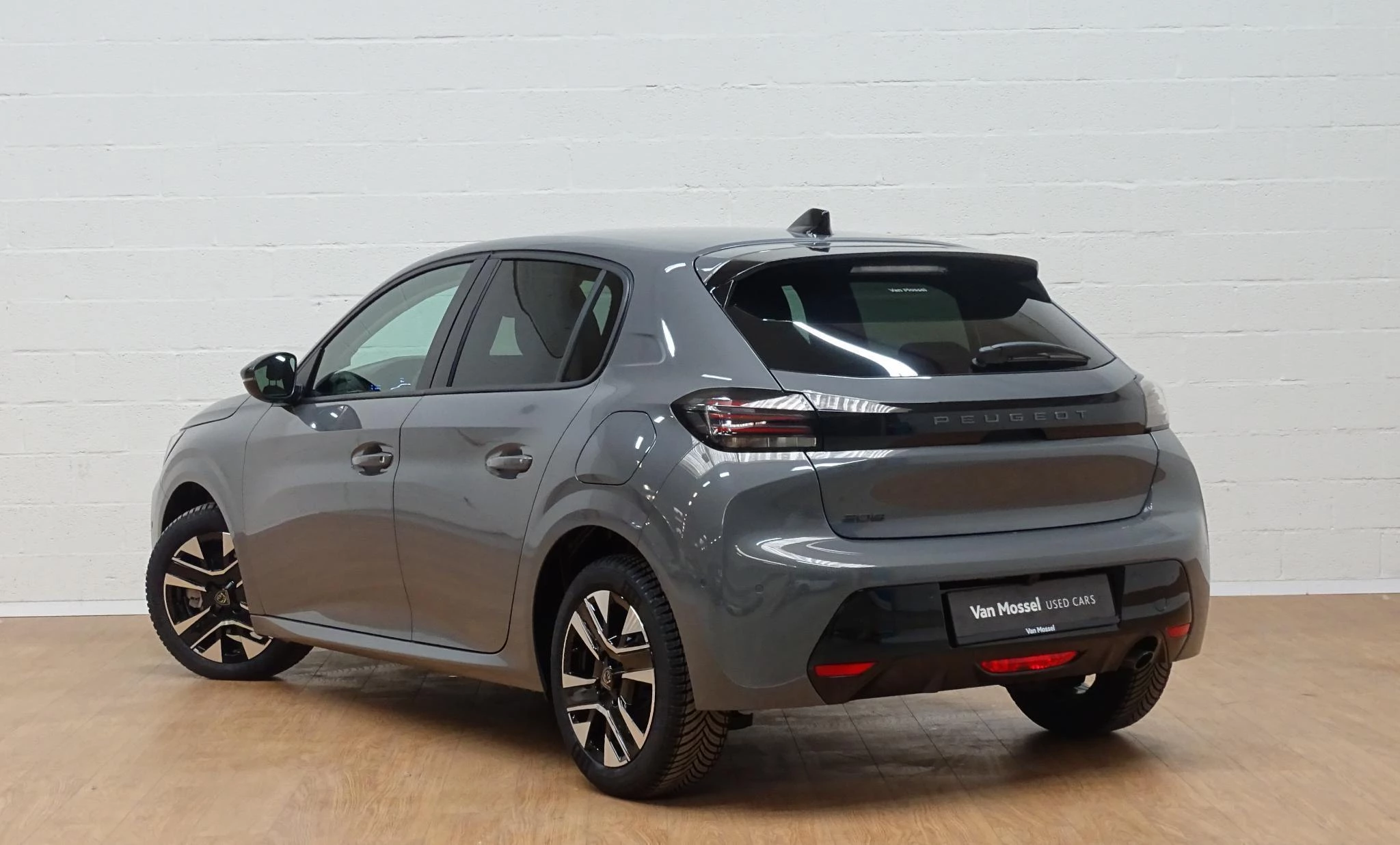 Peugeot 208 1.2T Allure