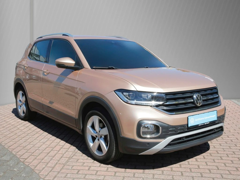 Volkswagen-T-Cross-image-2