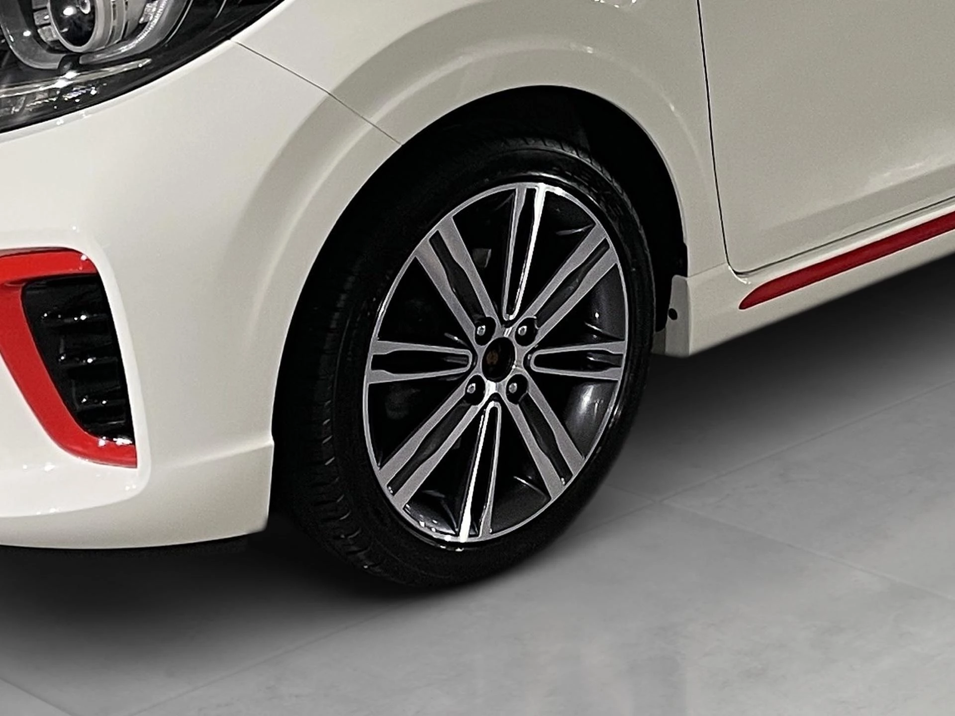 Kia Picanto 1.2 GT LINE