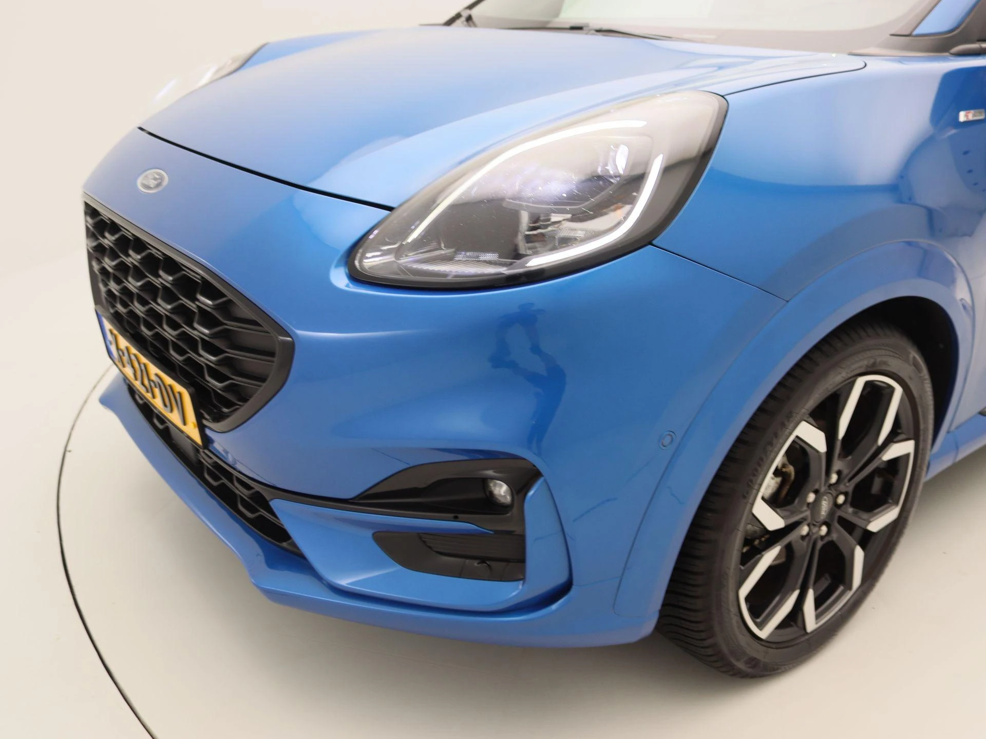 Ford Puma 1.0 EcoBoost Hybrid ST-Line X