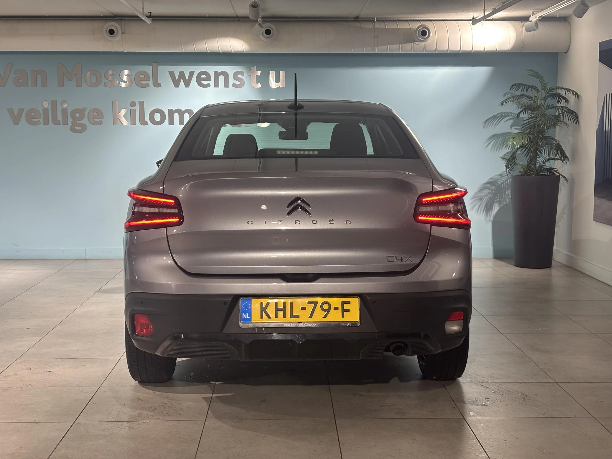 Citroën-C4 X-image-22