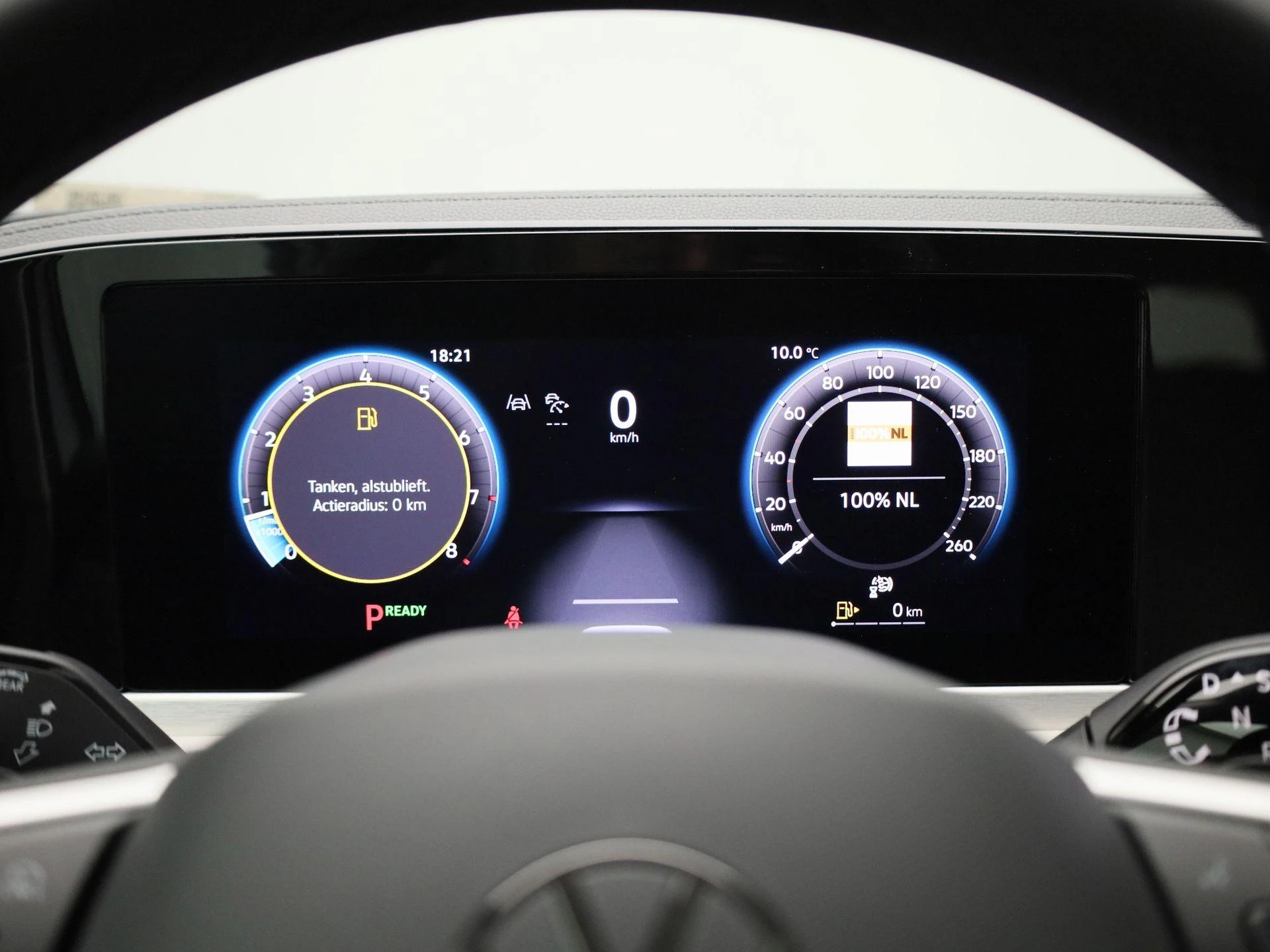 Volkswagen-Passat-image-16