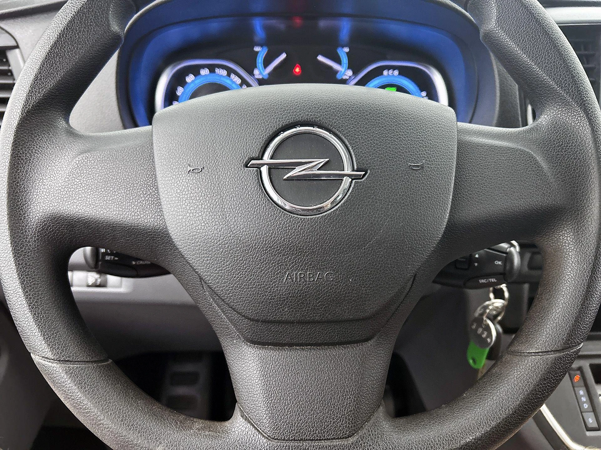 Opel-Vivaro-e-image-29