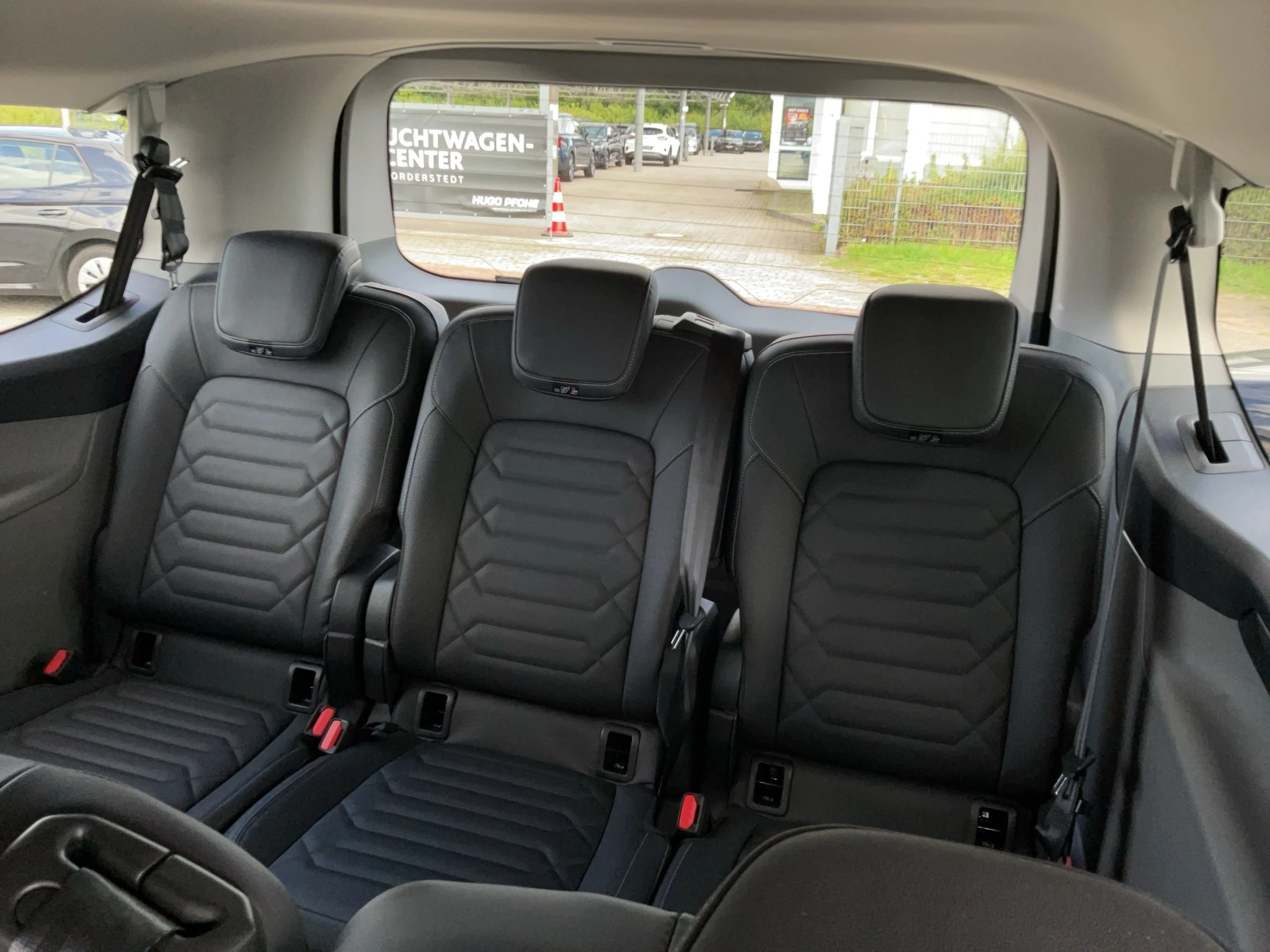 Ford-Tourneo Custom-image-18