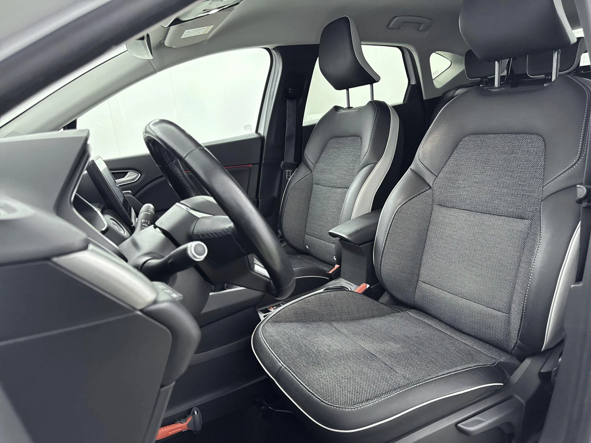 Renault-Captur-image-26