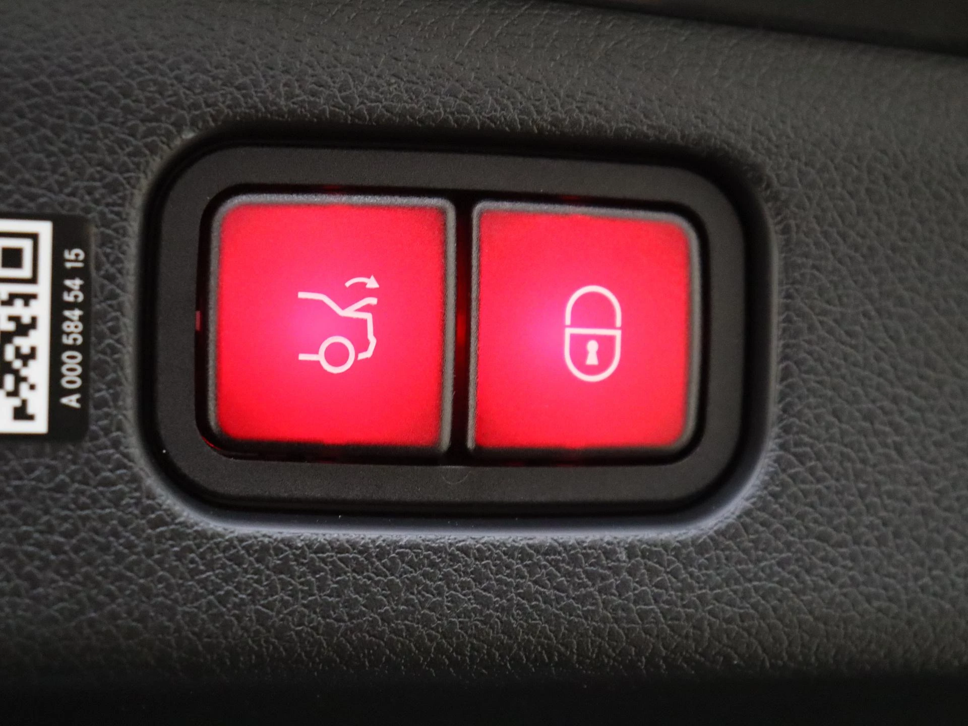 Mercedes-Benz-E-Klasse-image-29