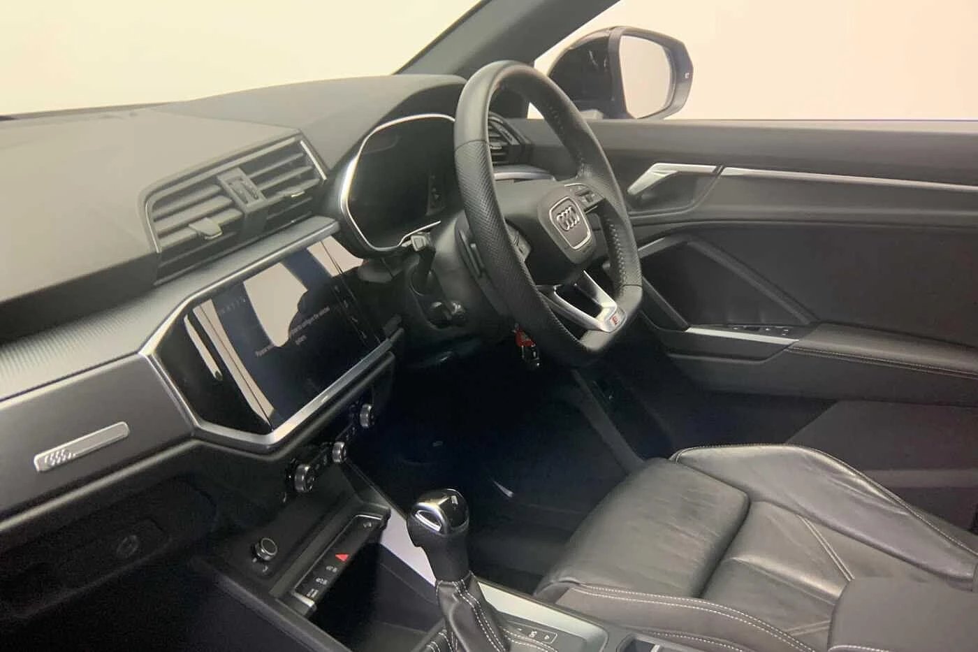 Audi-Q3-image-1