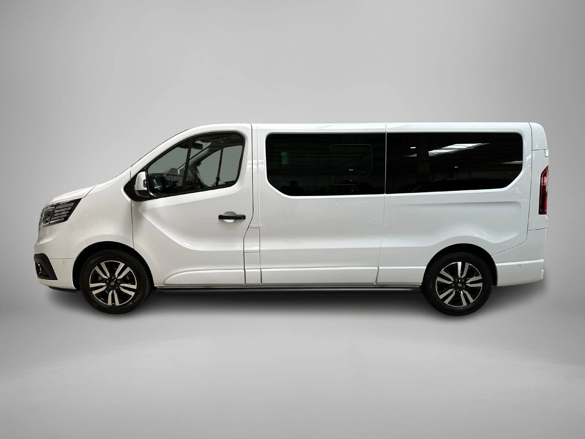 Renault Trafic 2.0 Blue dCi 170 T30 L2H1 Extra