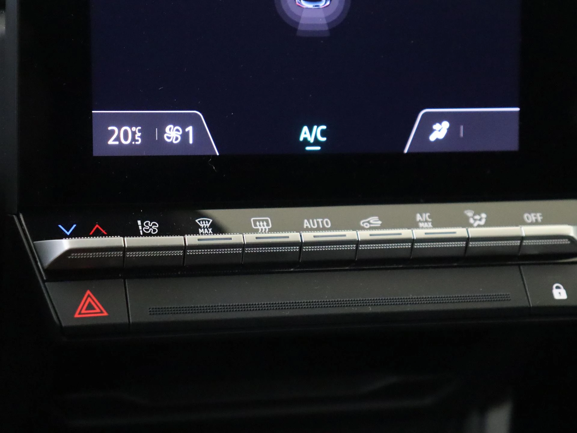 Renault-Captur-image-21
