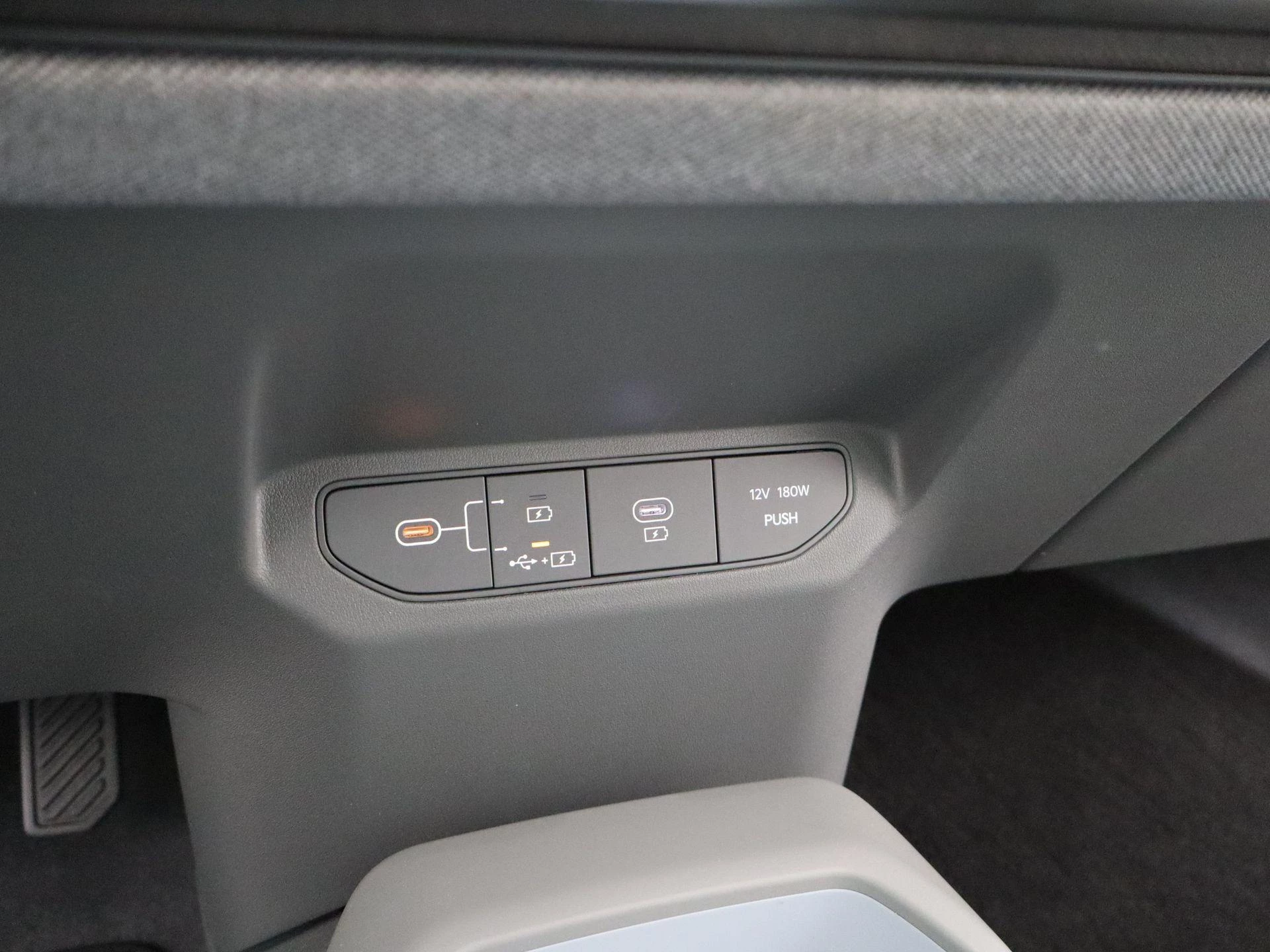 Kia-EV3-image-25