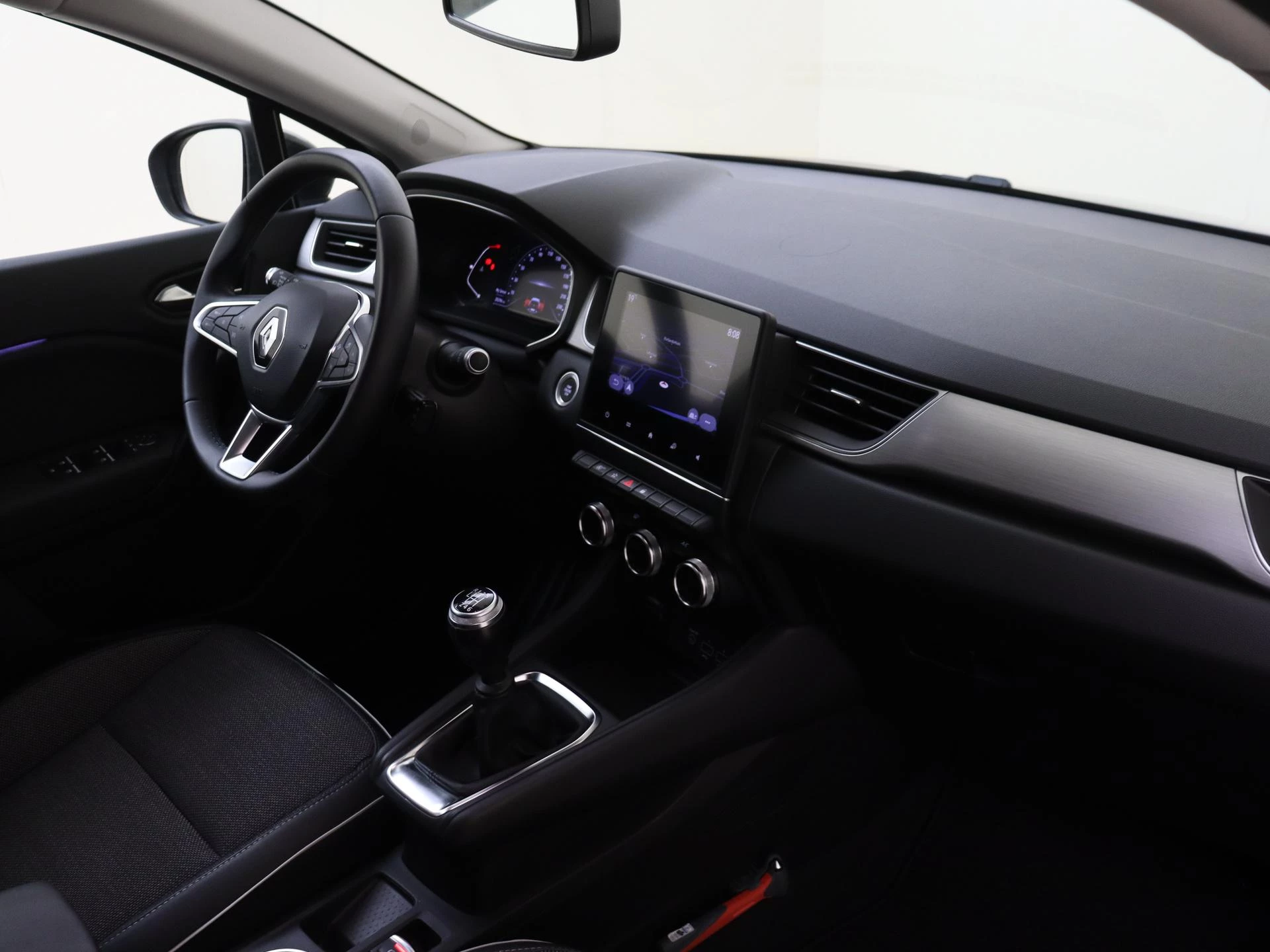 Renault-Captur-image-11