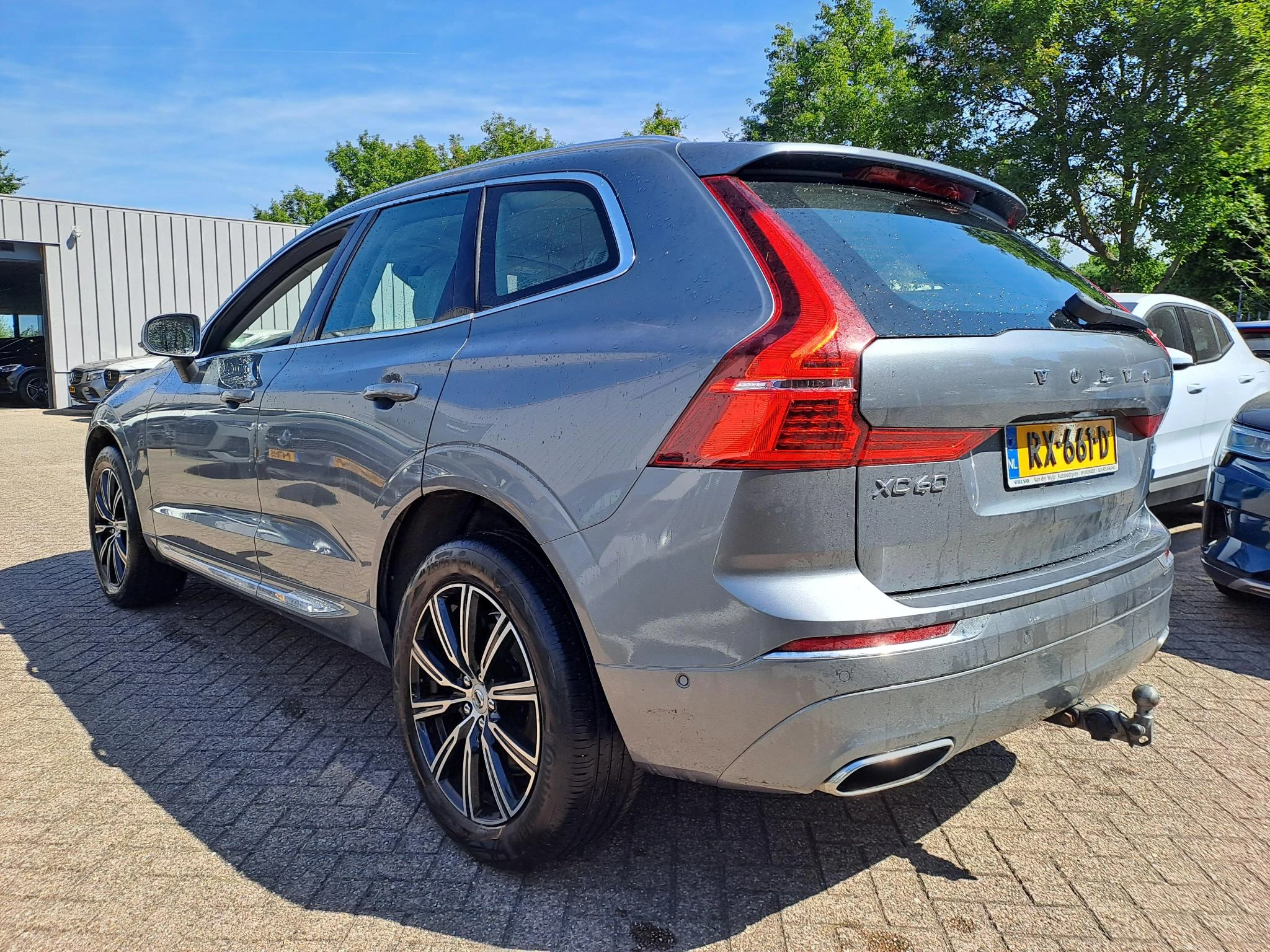 Volvo-XC60-image-2